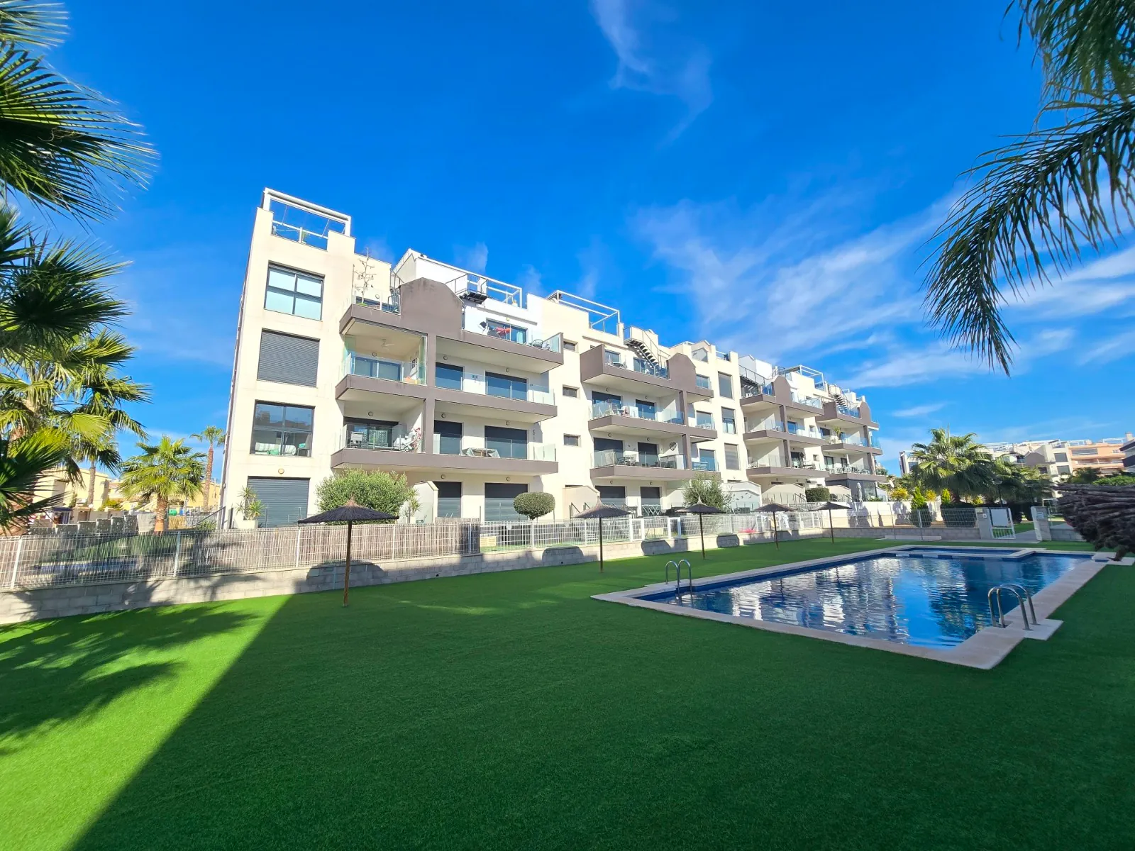Apartamento en venta en Orihuela Costa *