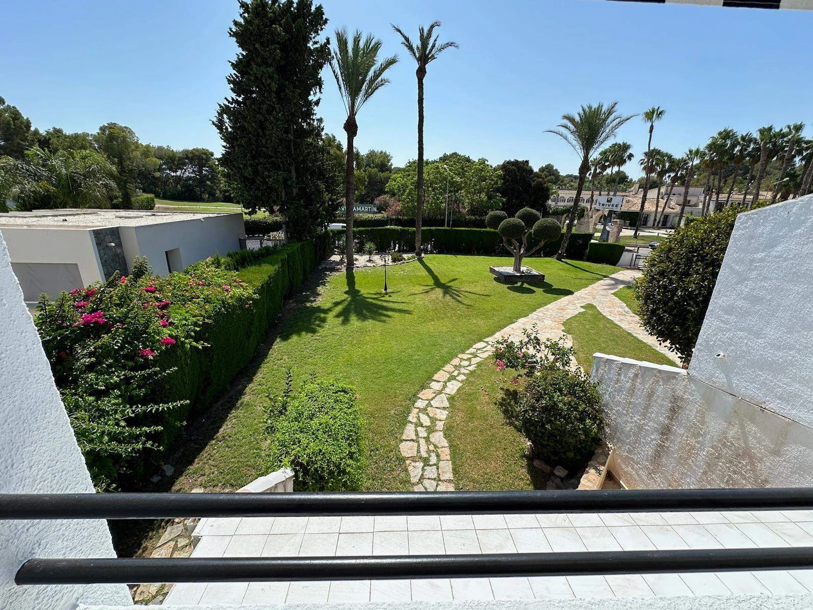 Apartamento en venta de 2 dormitorios en Villamartin, Orihuela