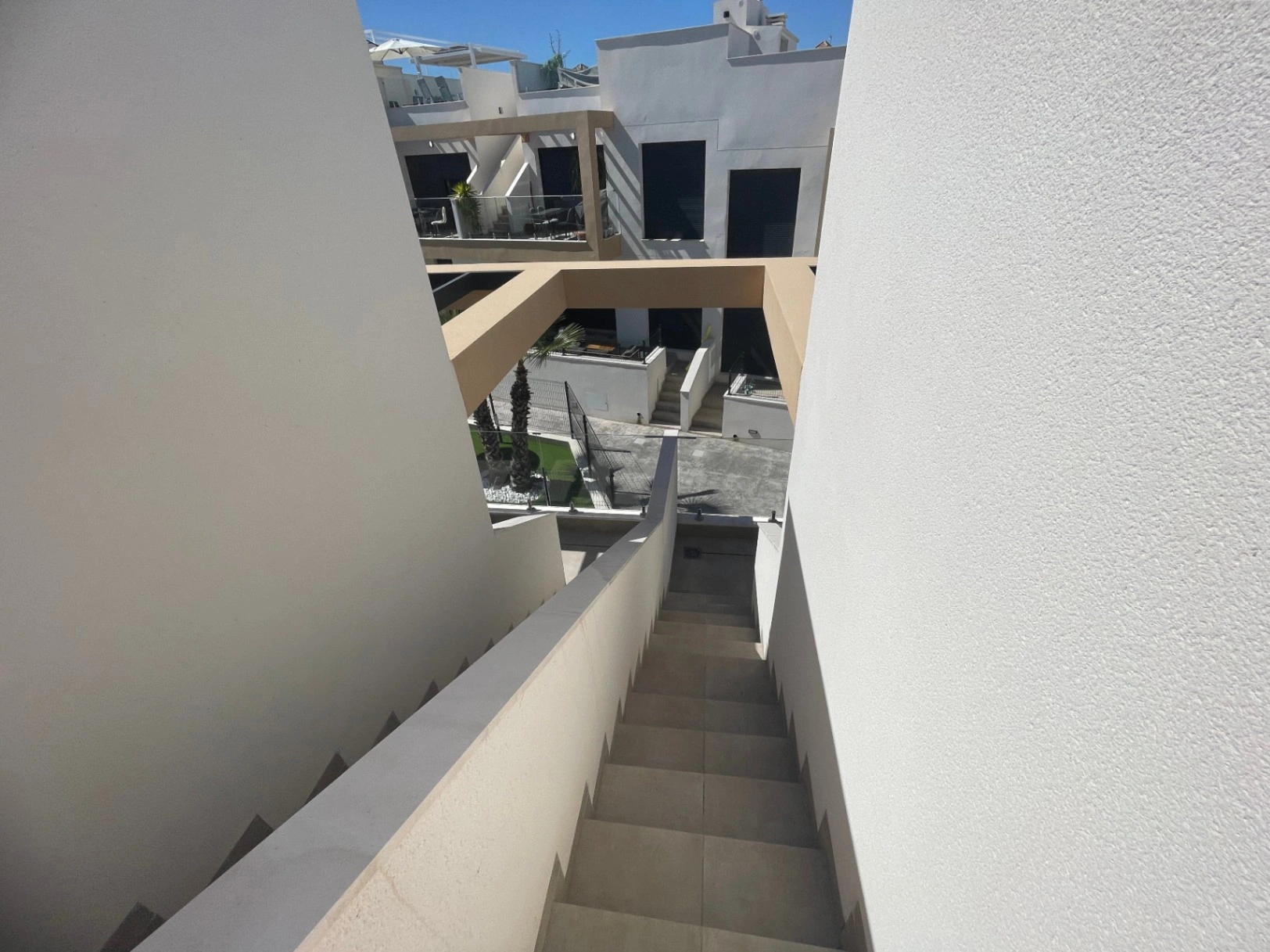 Apartamento en venta de 2 habitaciones en Villamartin, Alicante