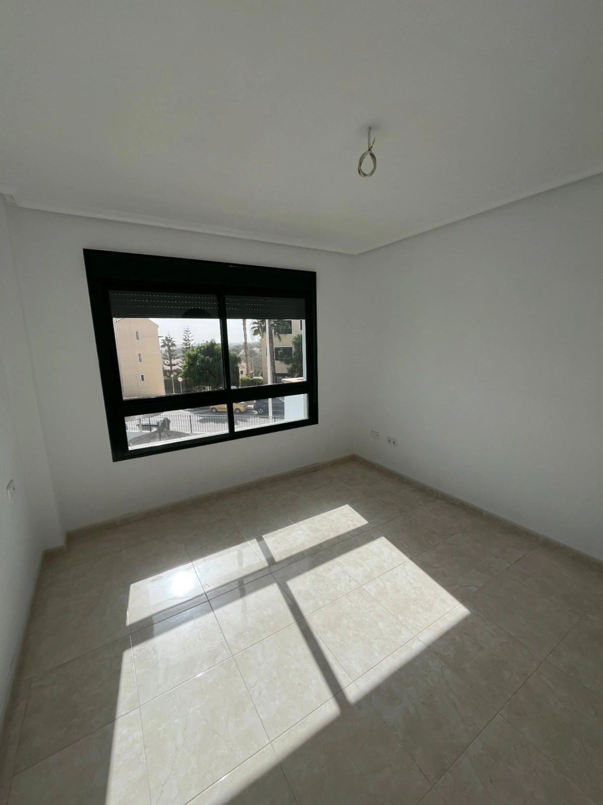 Apartamento en venta de dos dormitorios en Lomas de Campoamor, Orihuela Costa.