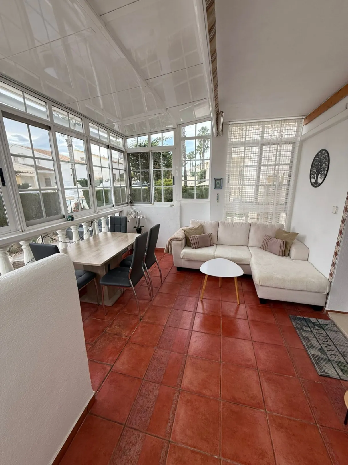 Magnifico Bungalow de dos dormitorios en venta en Las Ramblas, Orihuela Costa - 3