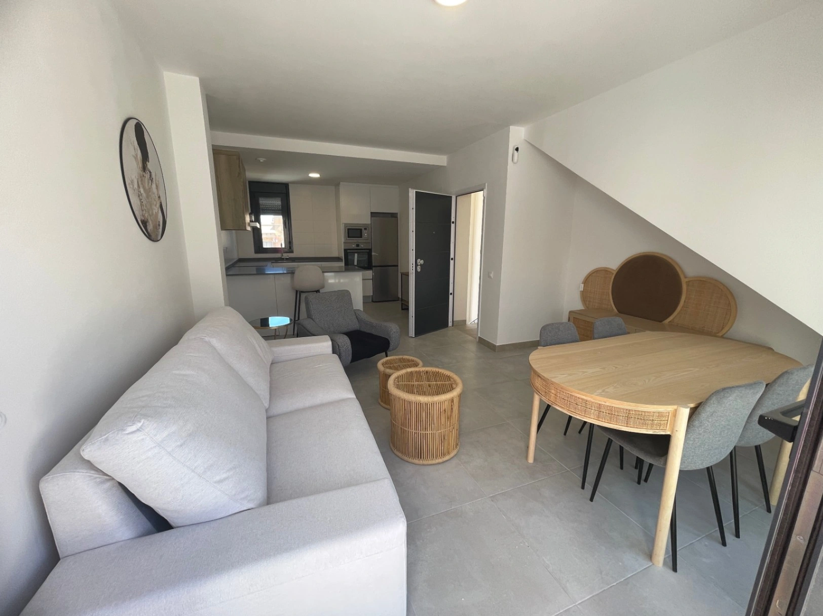 Apartamento en venta de 2 habitaciones en Villamartin, Alicante