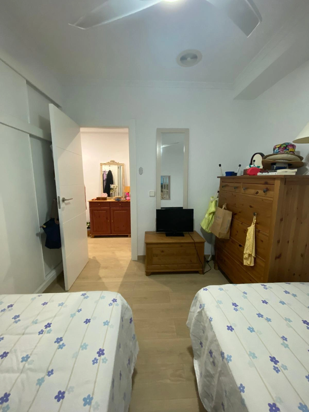 Ático en venta en primera línea de La Mata, Torrevieja