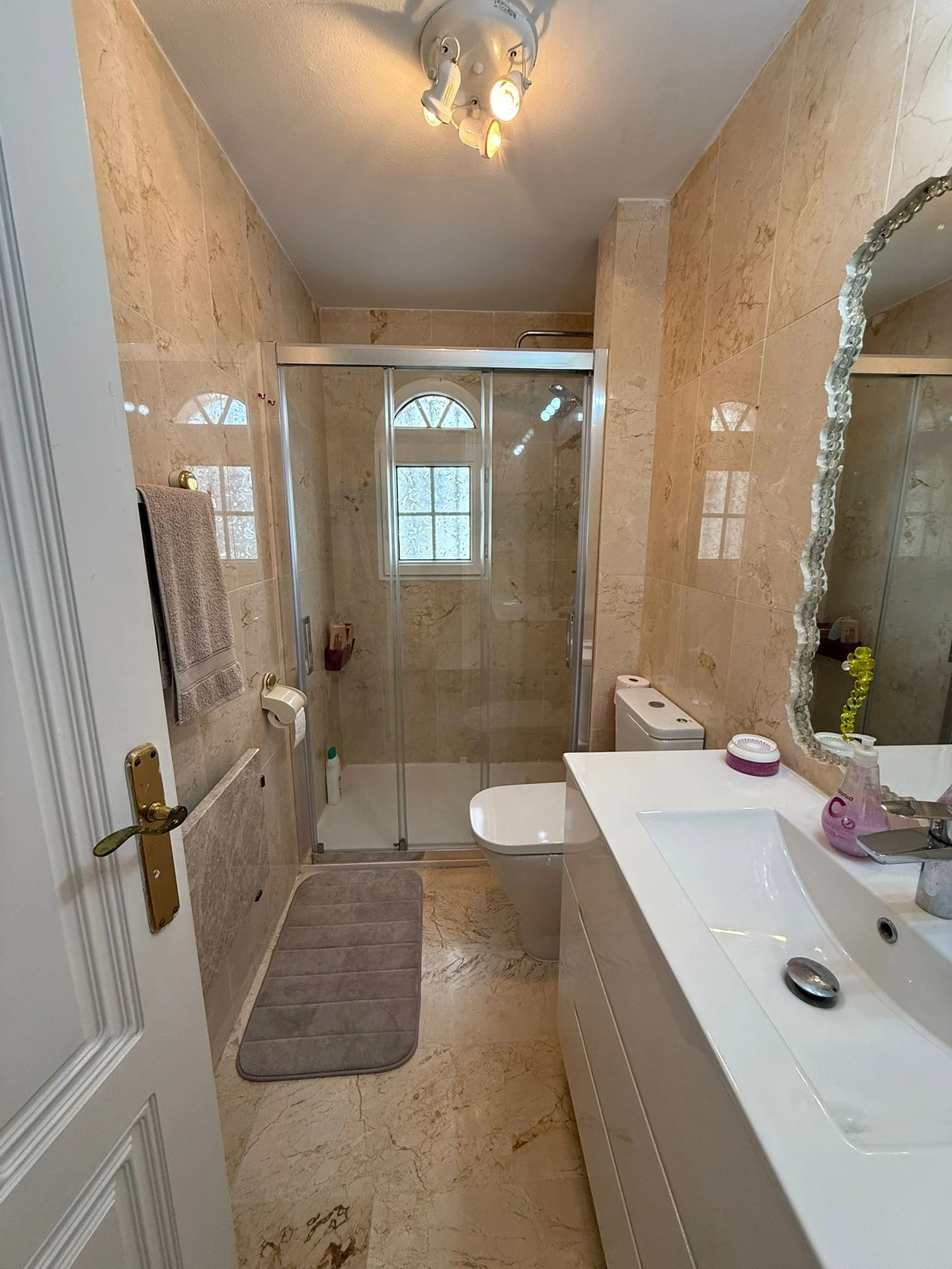 Magnifico Bungalow de dos dormitorios en venta en Las Ramblas, Orihuela Costa