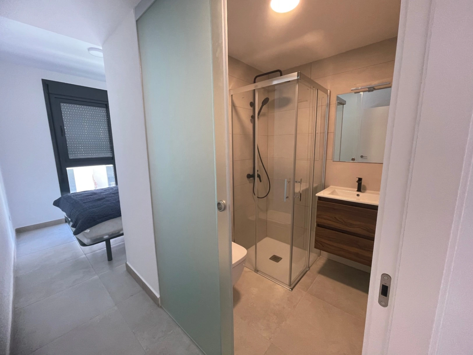 Apartamento en venta de 2 habitaciones en Villamartin, Alicante