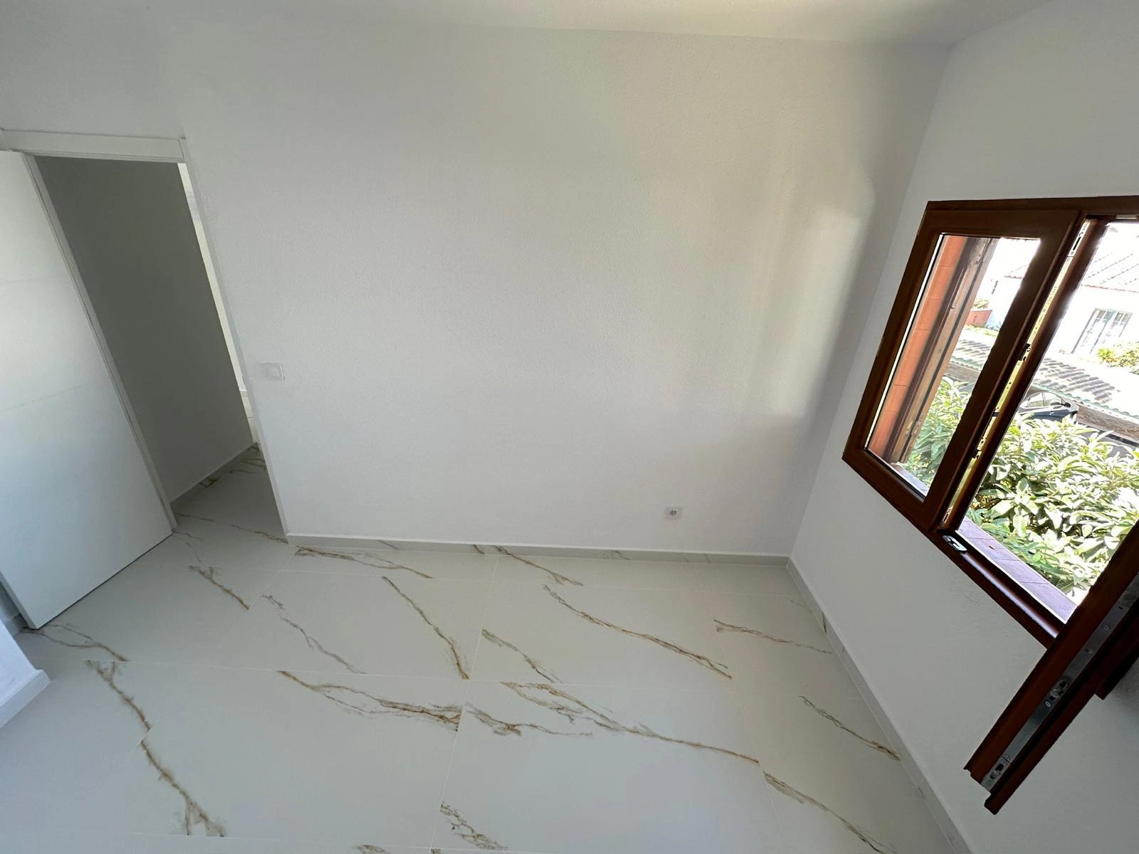 Apartamento en venta de 2 dormitorios en Villamartin, Orihuela
