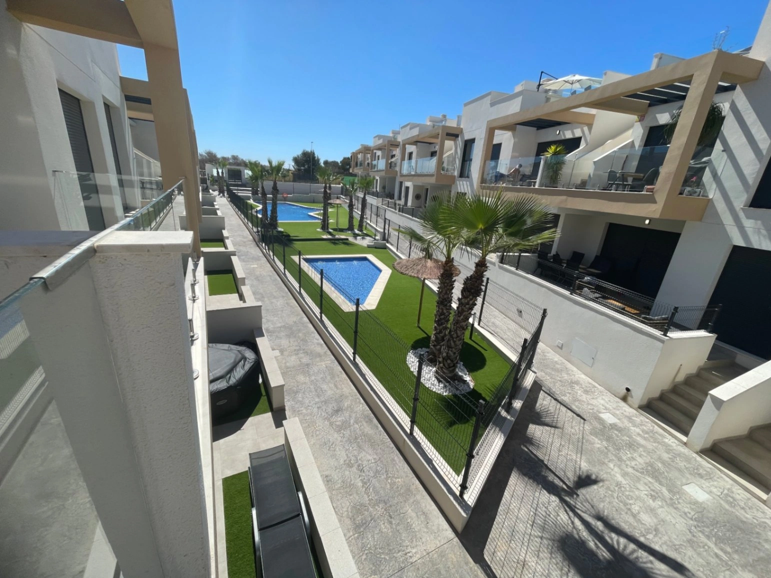 Apartamento en venta de 2 habitaciones en Villamartin, Alicante