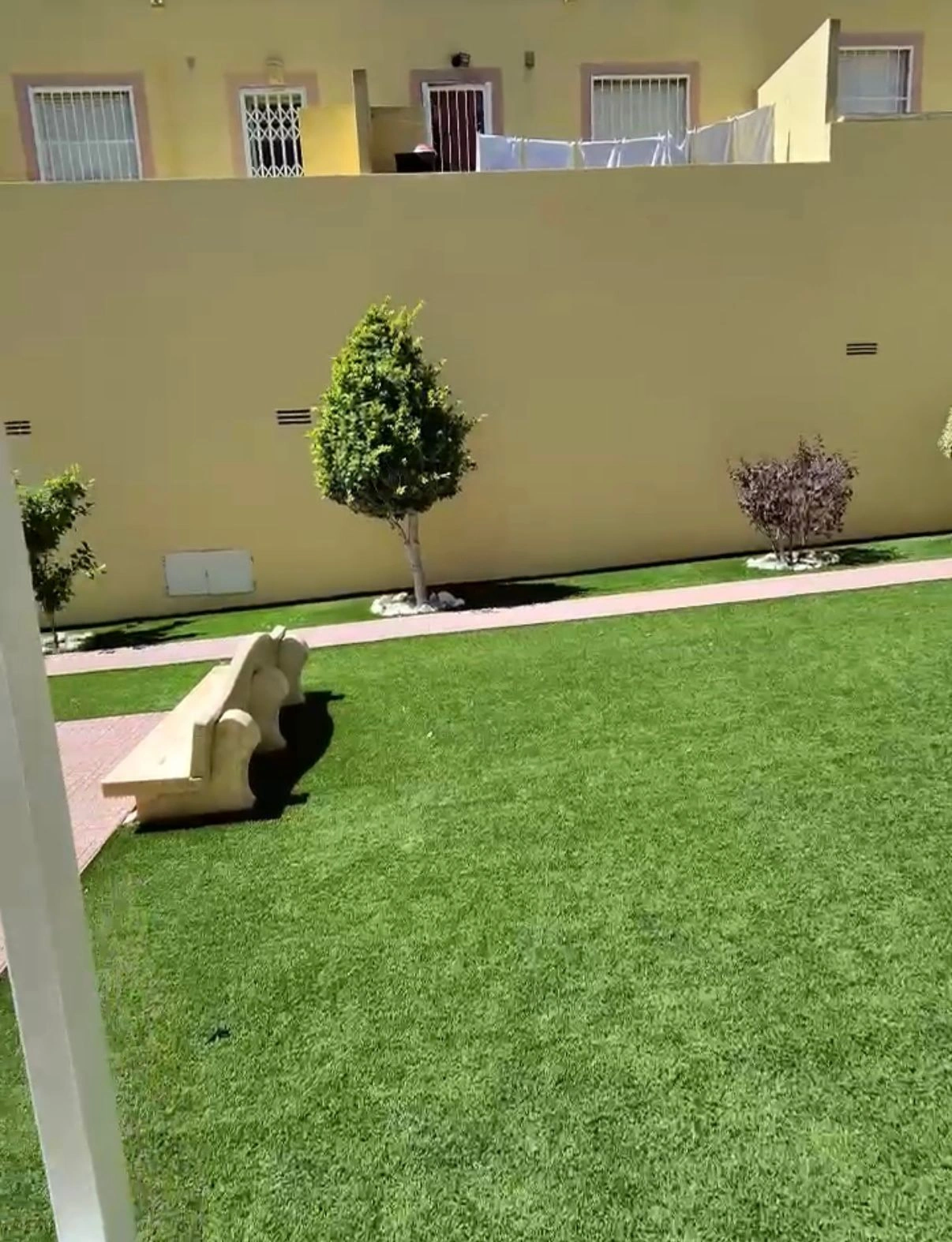 Magnifico Bungalow de tres dormitorios en venta en San Miguel De Salinas, Alicante