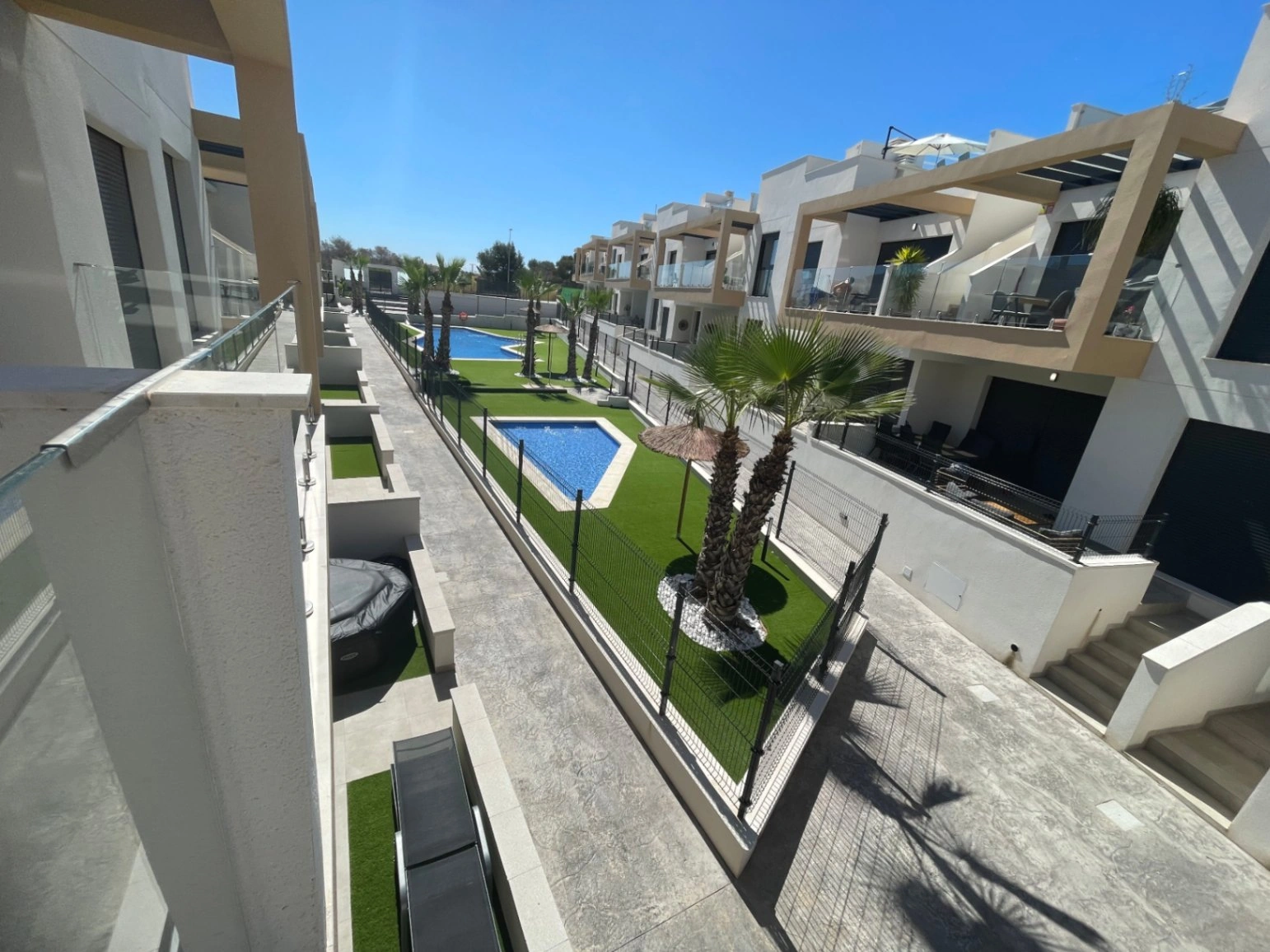 Apartamento en venta de 2 habitaciones en Villamartin, Alicante