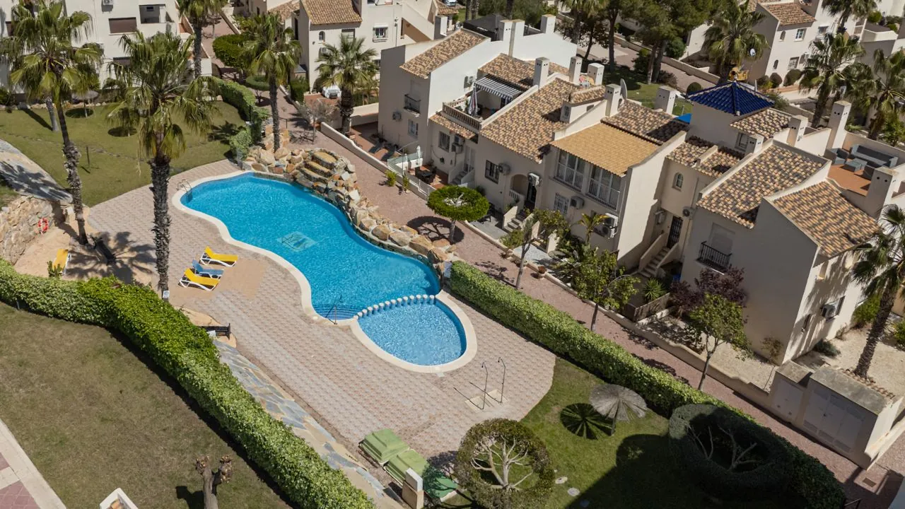 Ático en venta de 3 habitaciones en Las Ramblas, Orihuela