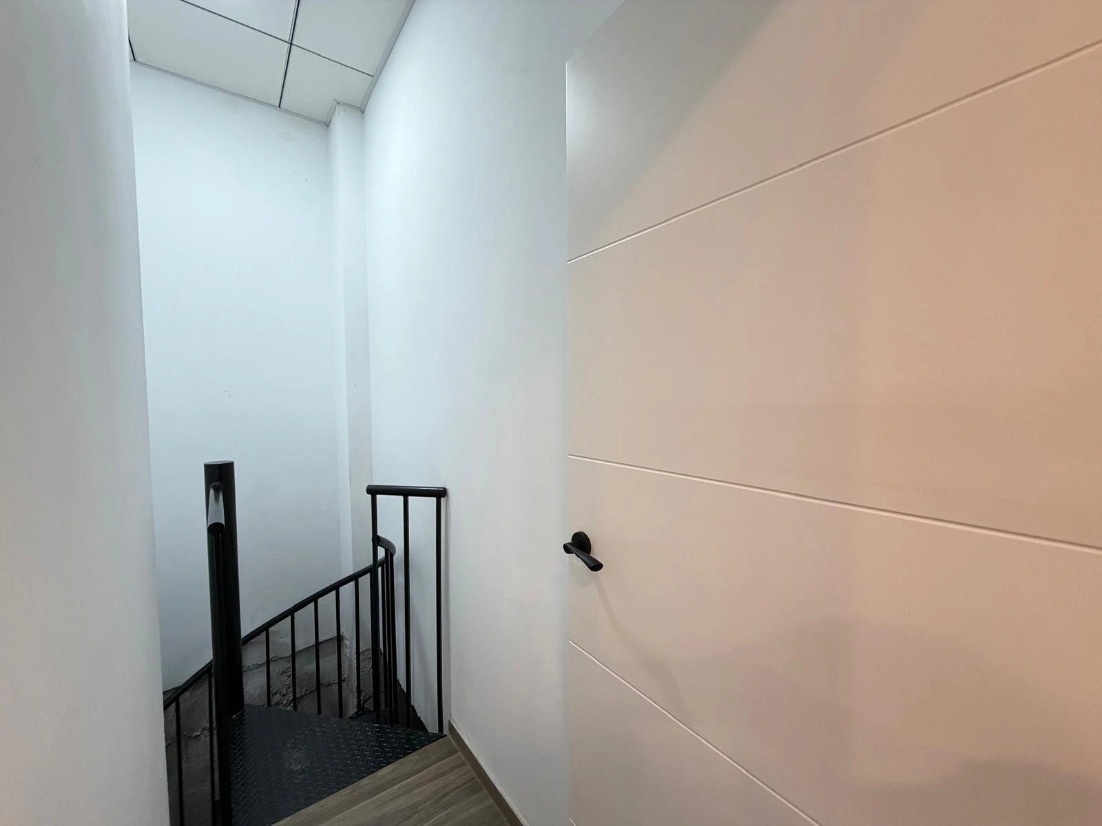 Apartamento reformado de dos dormitorios a 200 metros de la Playa De Los Locos, Torrevieja