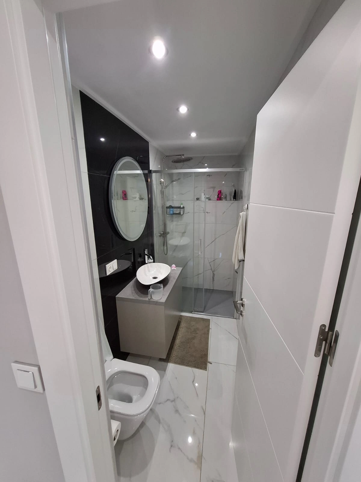Chalet reformado con 4 habitaciones en venta en Los Balcones, Torrevieja