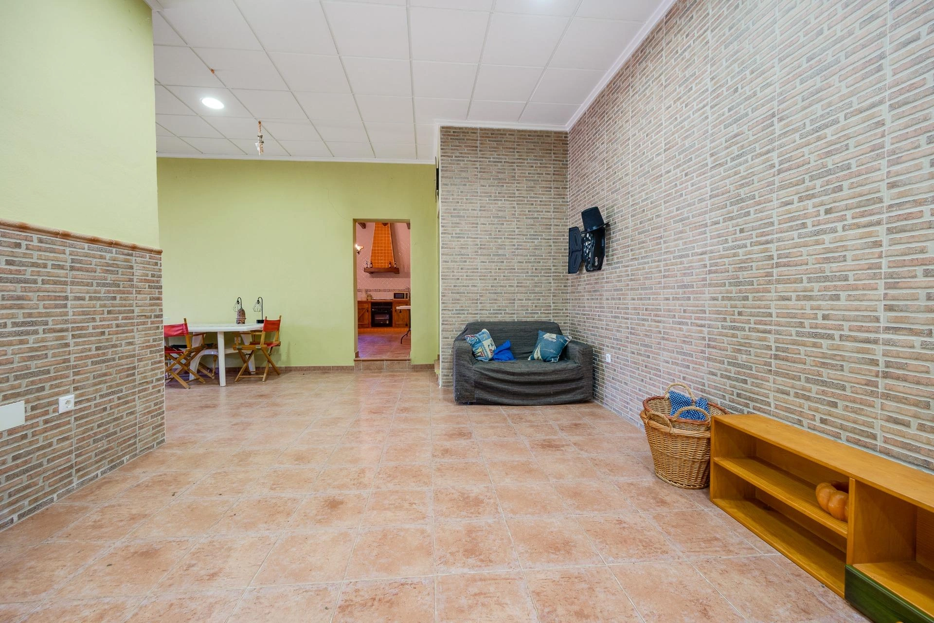 Increíble Chalet de cincos dormitorios en venta en San Miguel de Salinas, Alicante