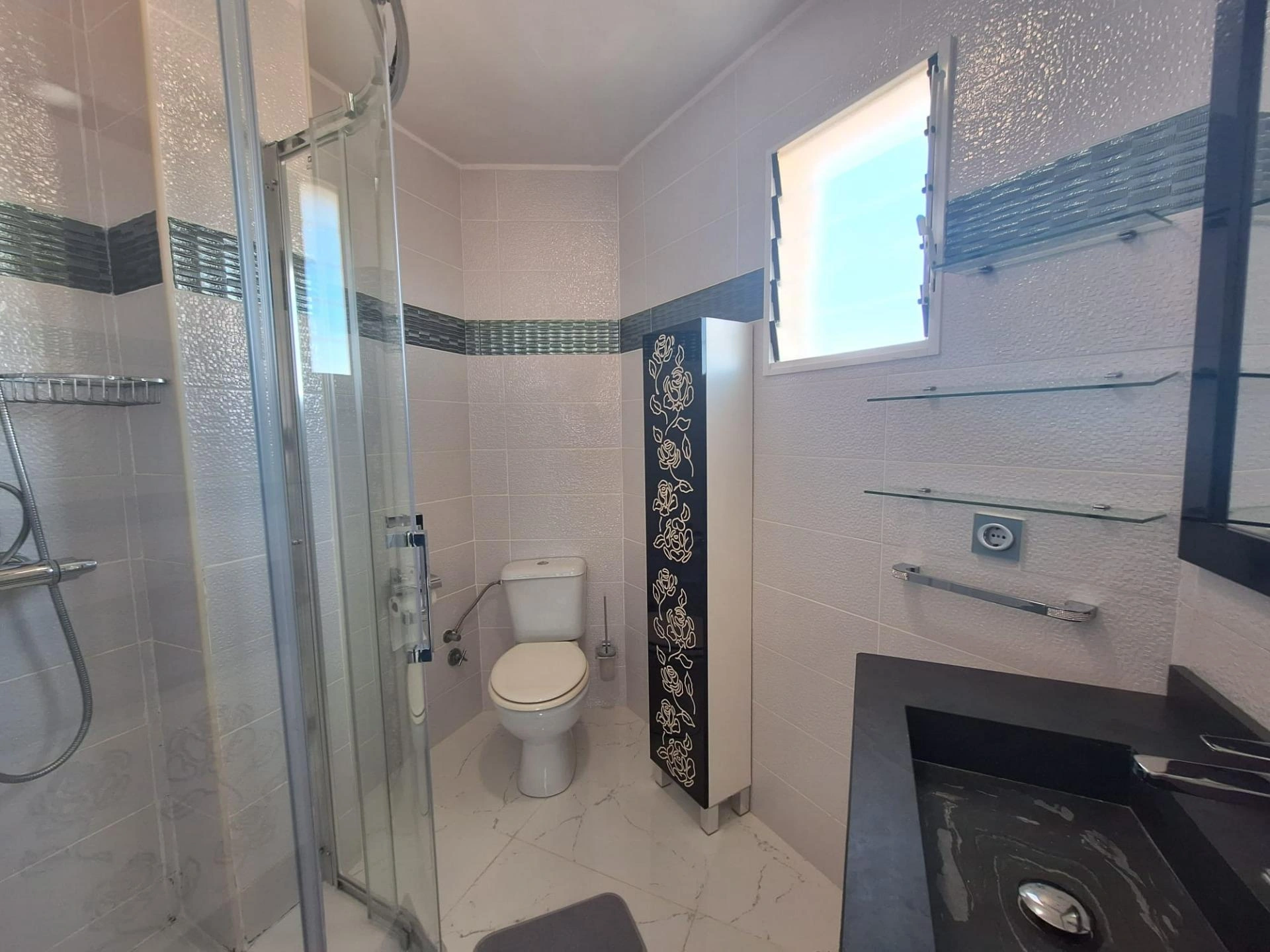 Estudio moderno en venta en Torrejón, Torrevieja.