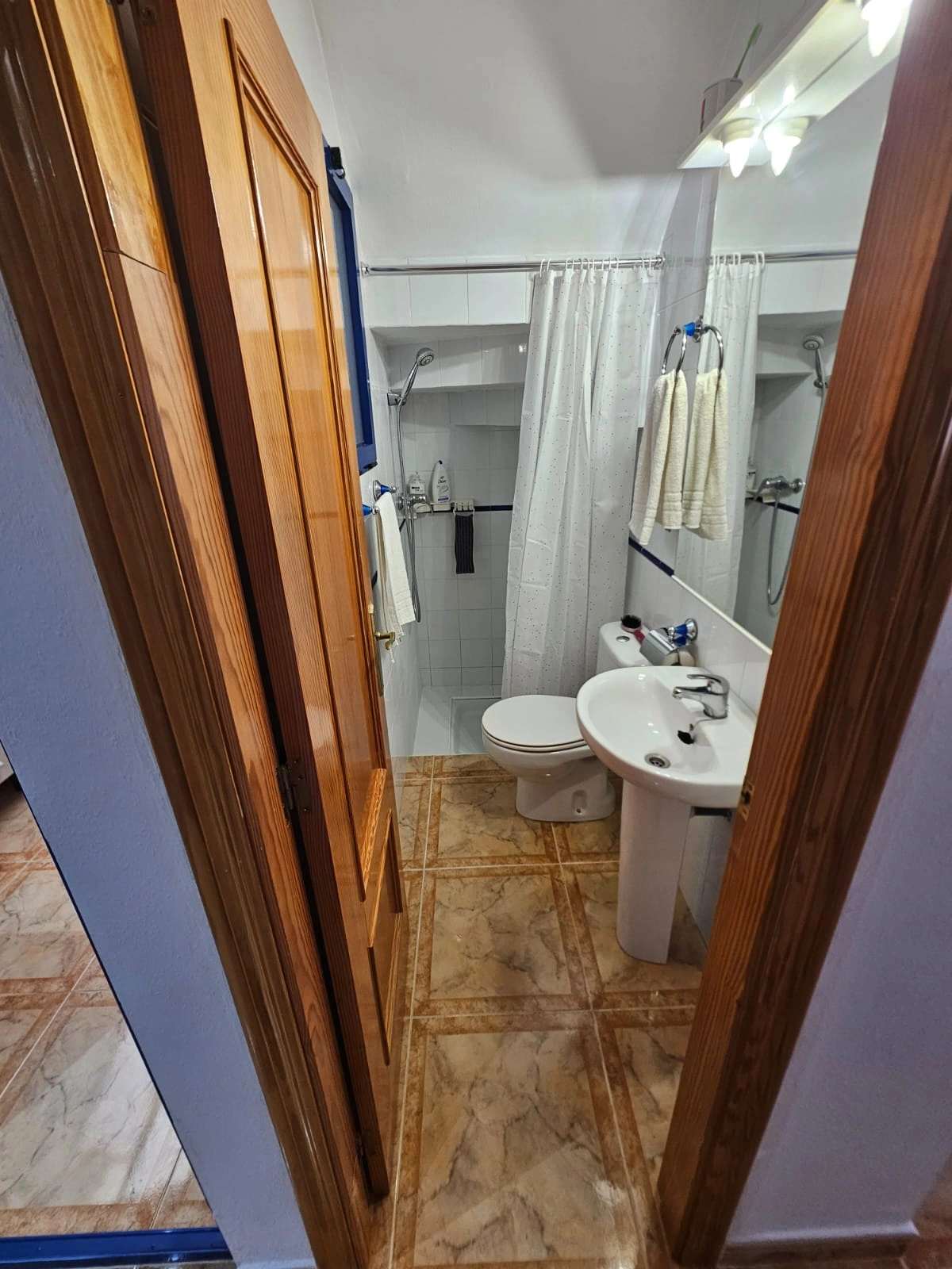 Chalet en venta en La Zenia, Orihuela: 3 habitaciones y piscina comunitaria