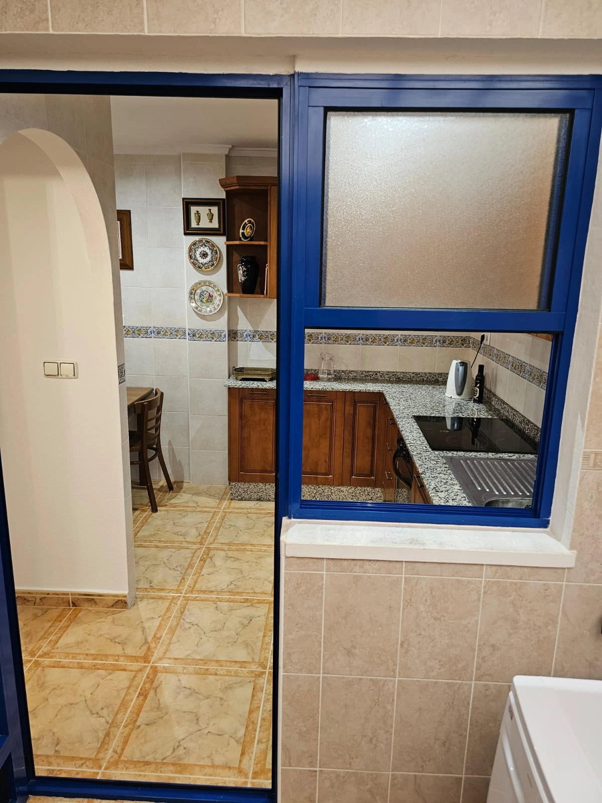 Chalet en venta en La Zenia, Orihuela: 3 habitaciones y piscina comunitaria
