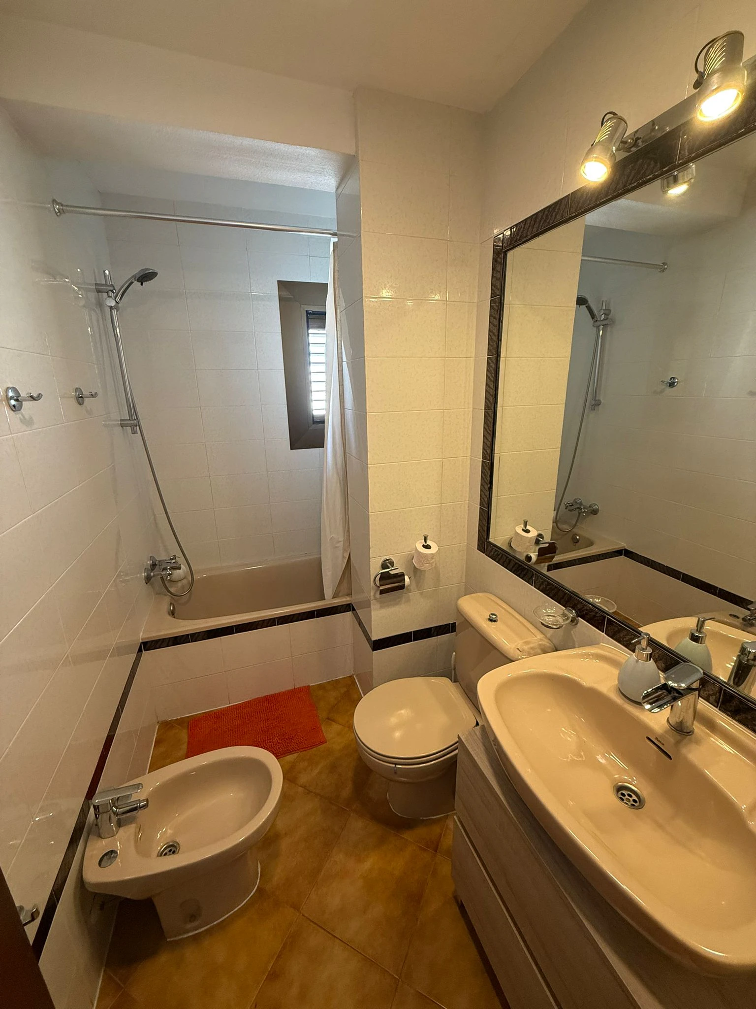 Venta de apartamento de 2 dormitorios en Cabo Roig, Orihuela