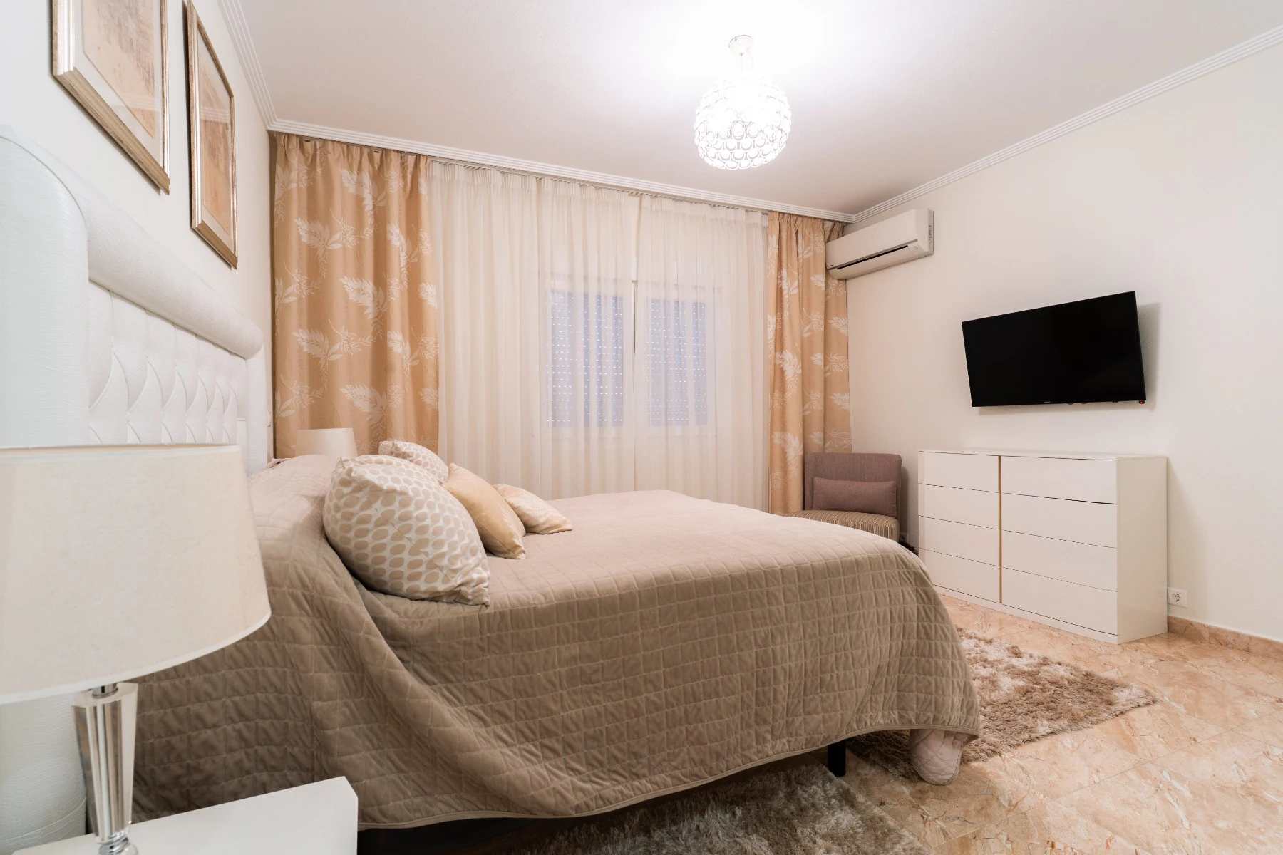 Semi-detached villa en venta en Torrevieja