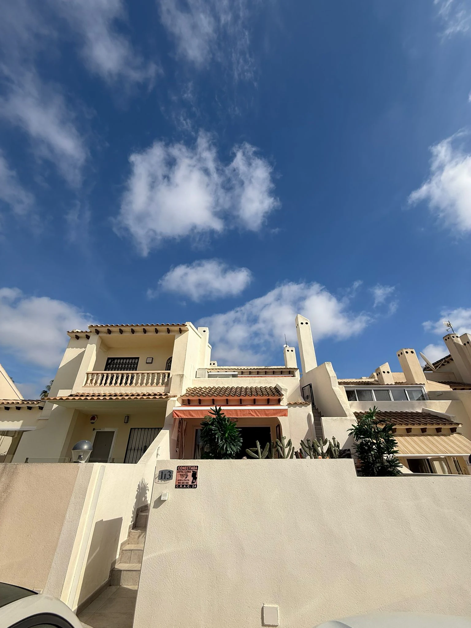 Magnifica Casa Adosada de dos dormitorios con piscina privada en venta en Las Ramblas, Orihuela Costa
