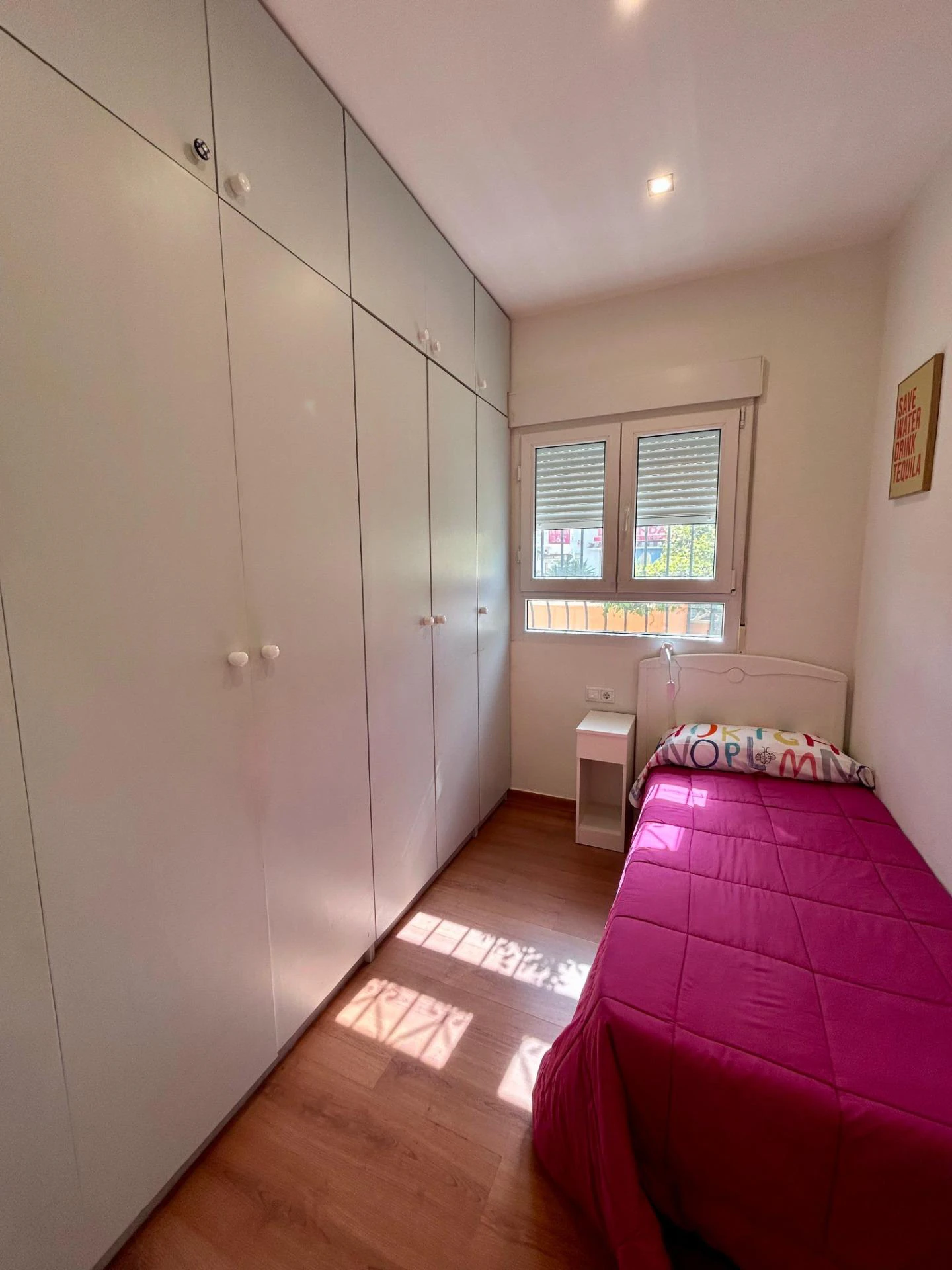 Apartamento en venta de 3 dormitorios en Aguas Nuevas, Torrevieja.