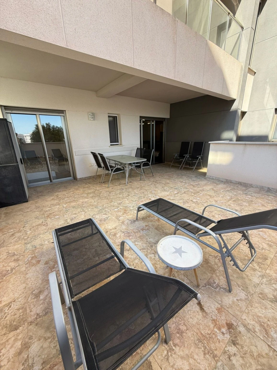 Magnifico Apartamento de dos dormitorios en planta baja en venta en Altos Del Mediterráneo, Villamartín, Orihuela Costa