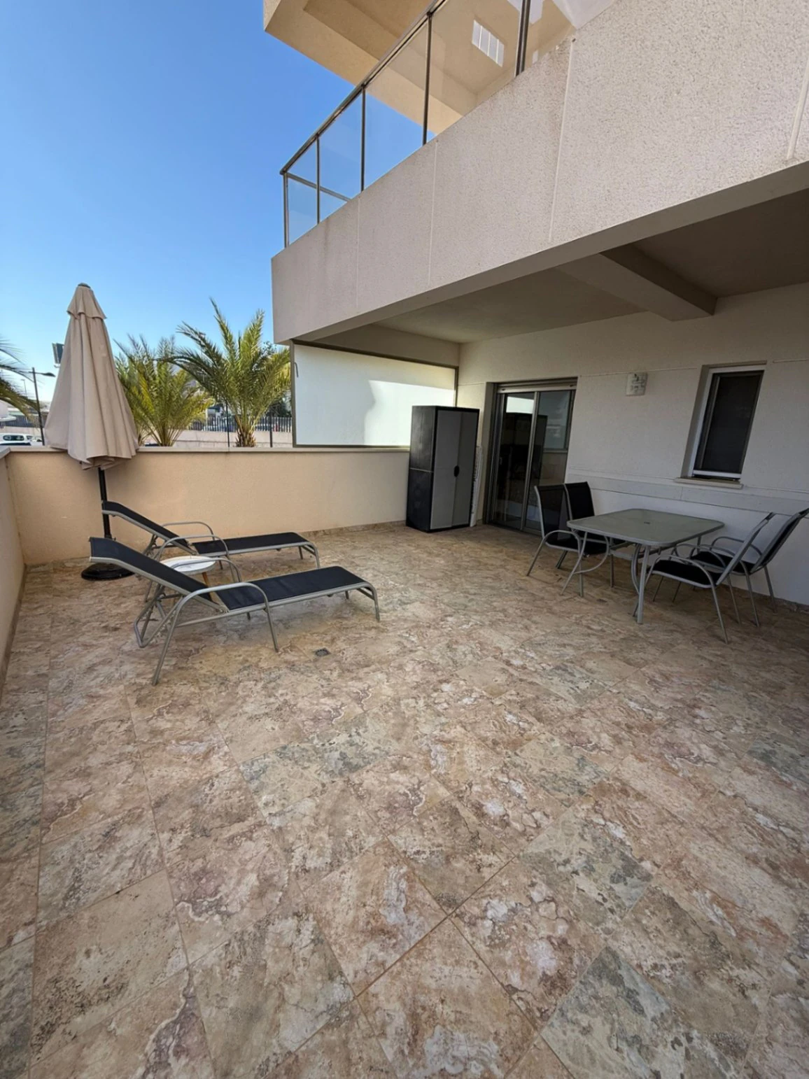 Magnifico Apartamento de dos dormitorios en planta baja en venta en Altos Del Mediterráneo, Villamartín, Orihuela Costa