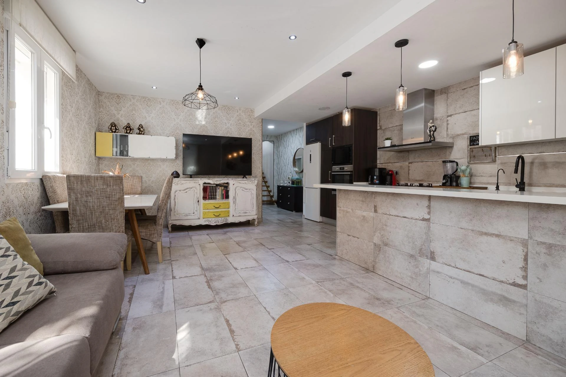 Impresionante Casa totalmente Renovada en el Corazón de Torrevieja, Alicante