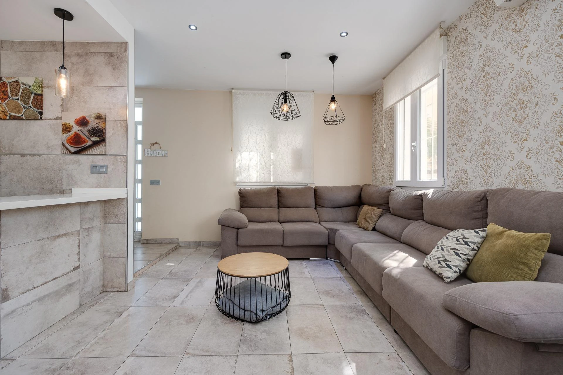 Impresionante Casa totalmente Renovada en el Corazón de Torrevieja, Alicante