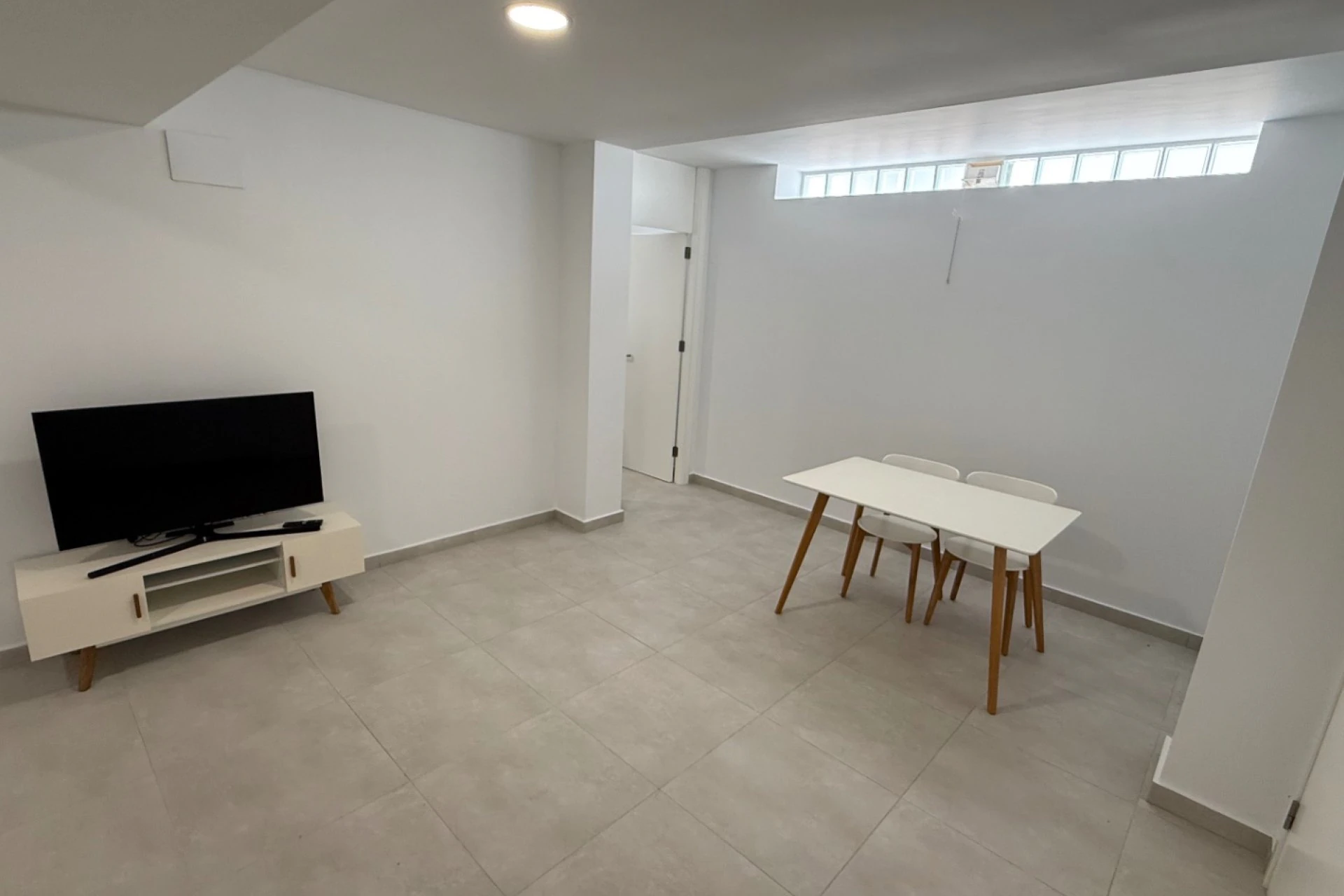 Chalet en venta de 5 habitaciones en Villamartin, Orihuela