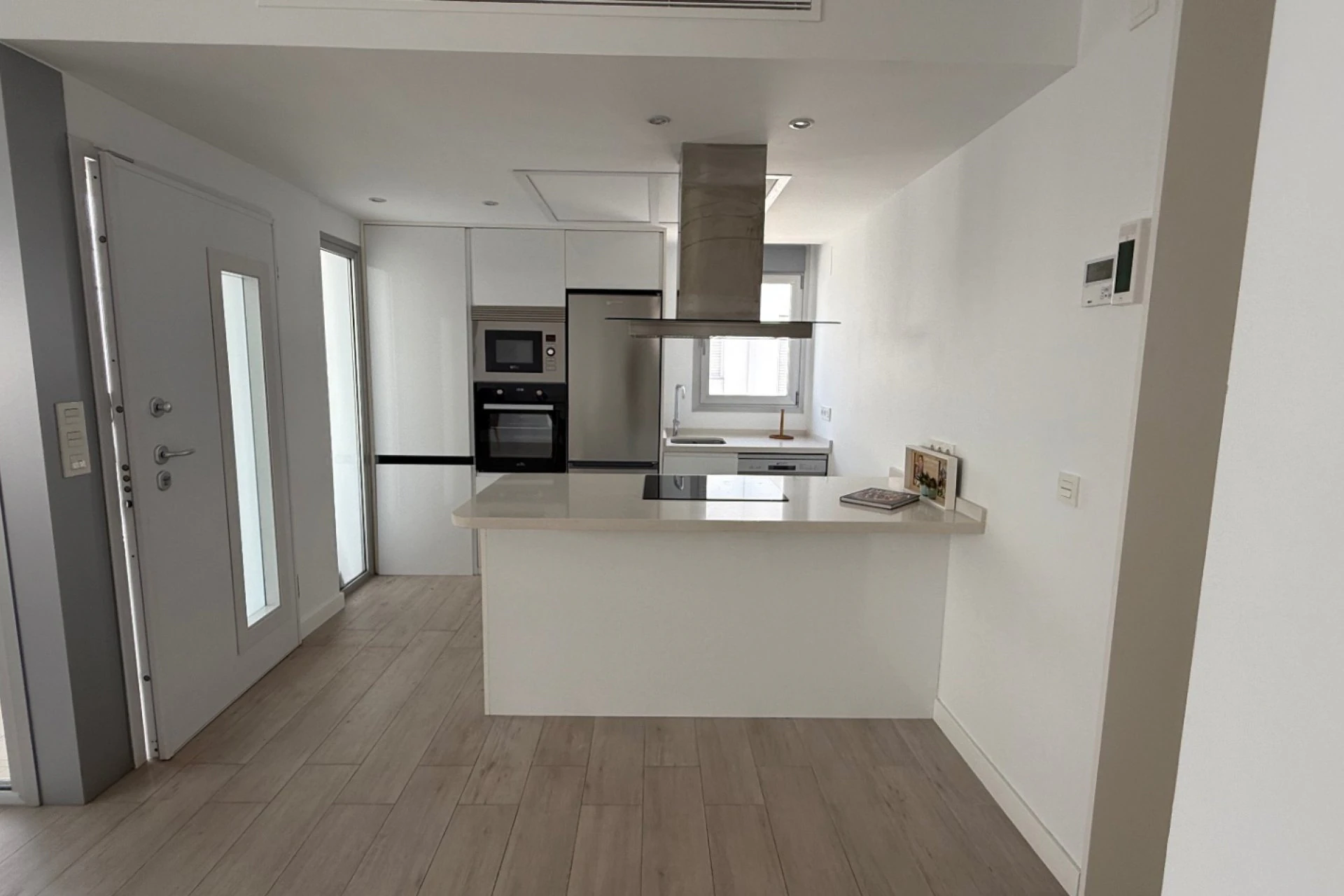 Chalet en venta de 5 habitaciones en Villamartin, Orihuela