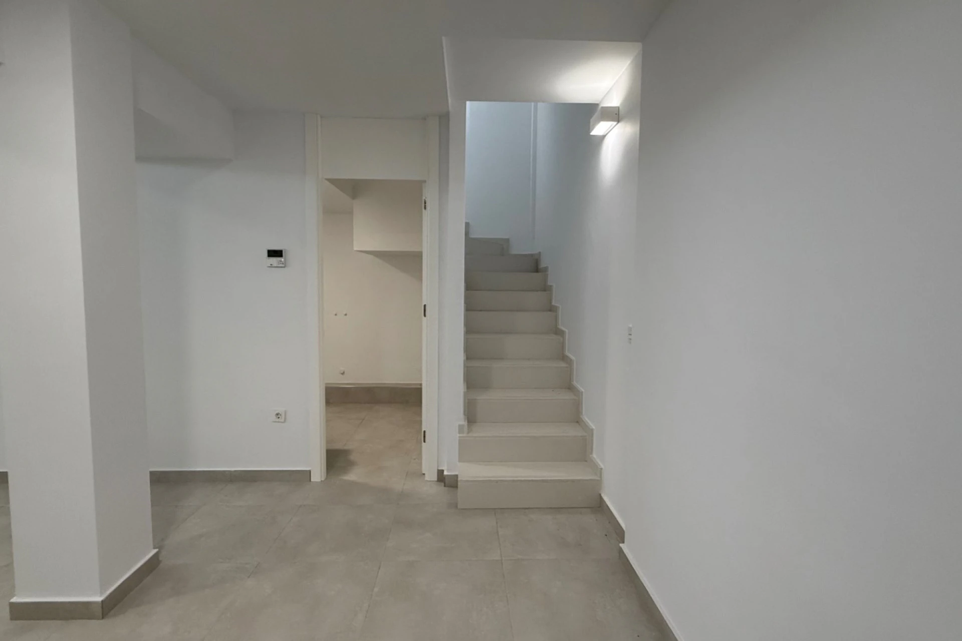 Chalet en venta de 5 habitaciones en Villamartin, Orihuela