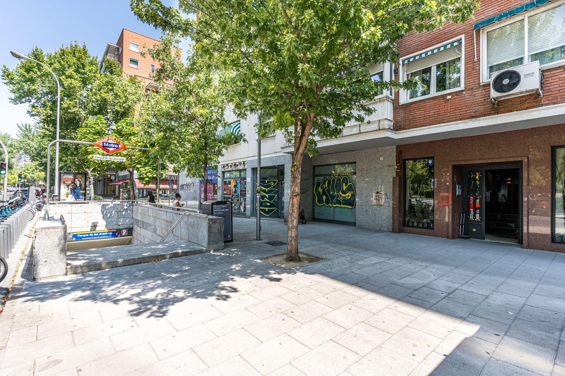 Piso muy luminoso, reformado, exterior, con 4 hab y 2 baños en Av. Bruselas