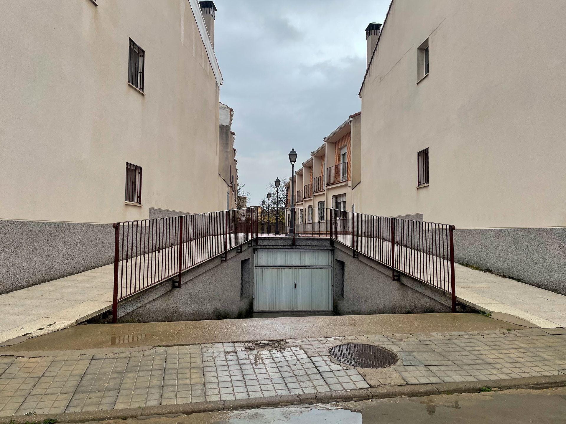 Long-term rental: Spacious 4-bedroom villa in Cantalejo, Segovia