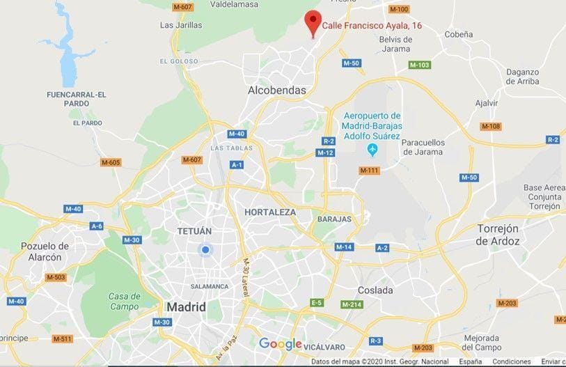 Local comercial diáfano, de 250m2, en calle de mucho paso de público