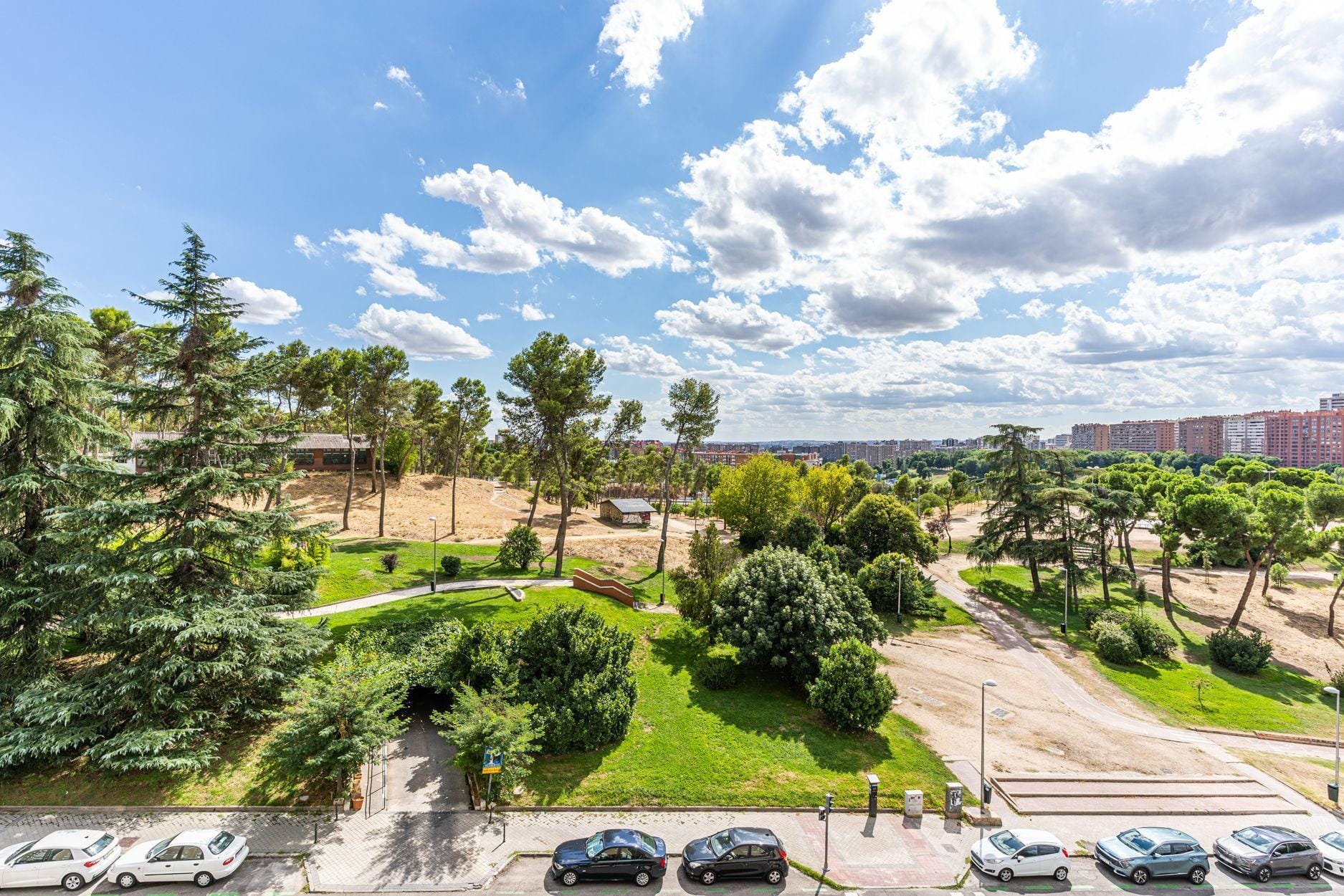 Piso de 3 dormitorios con mucha luz y vistas espectaculares en Ventas
