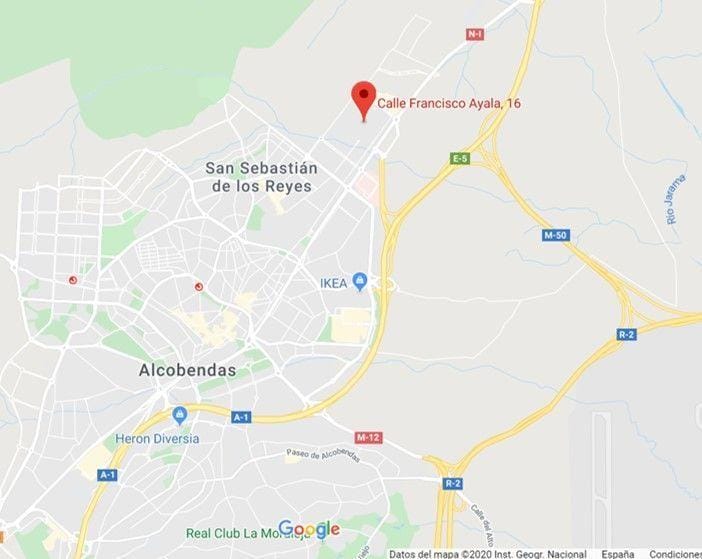 Local comercial diáfano, de 250m2, en calle de mucho paso de público