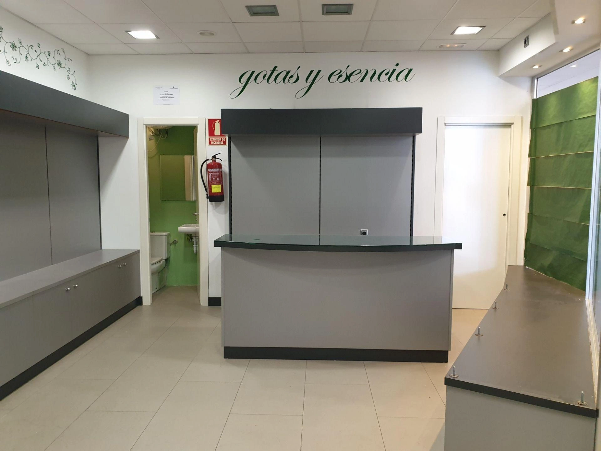 Local comercial en venta en Pedrezuela, Madrid