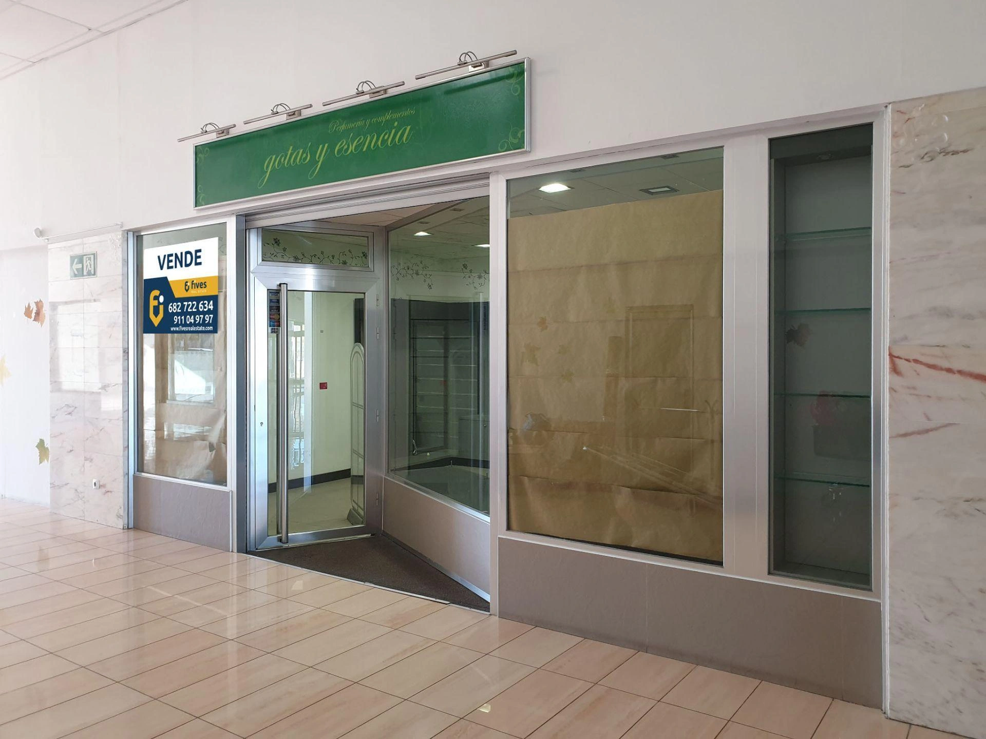 Local comercial en venta en Pedrezuela, Madrid