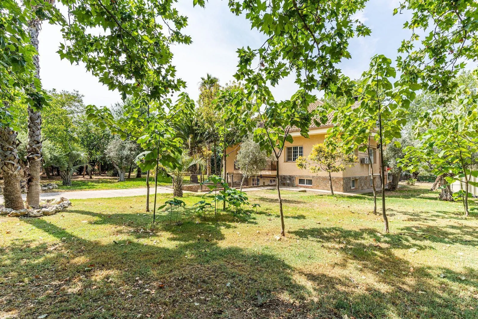 Impresionante Finca Rústica en Fuente el Saz de Jarama