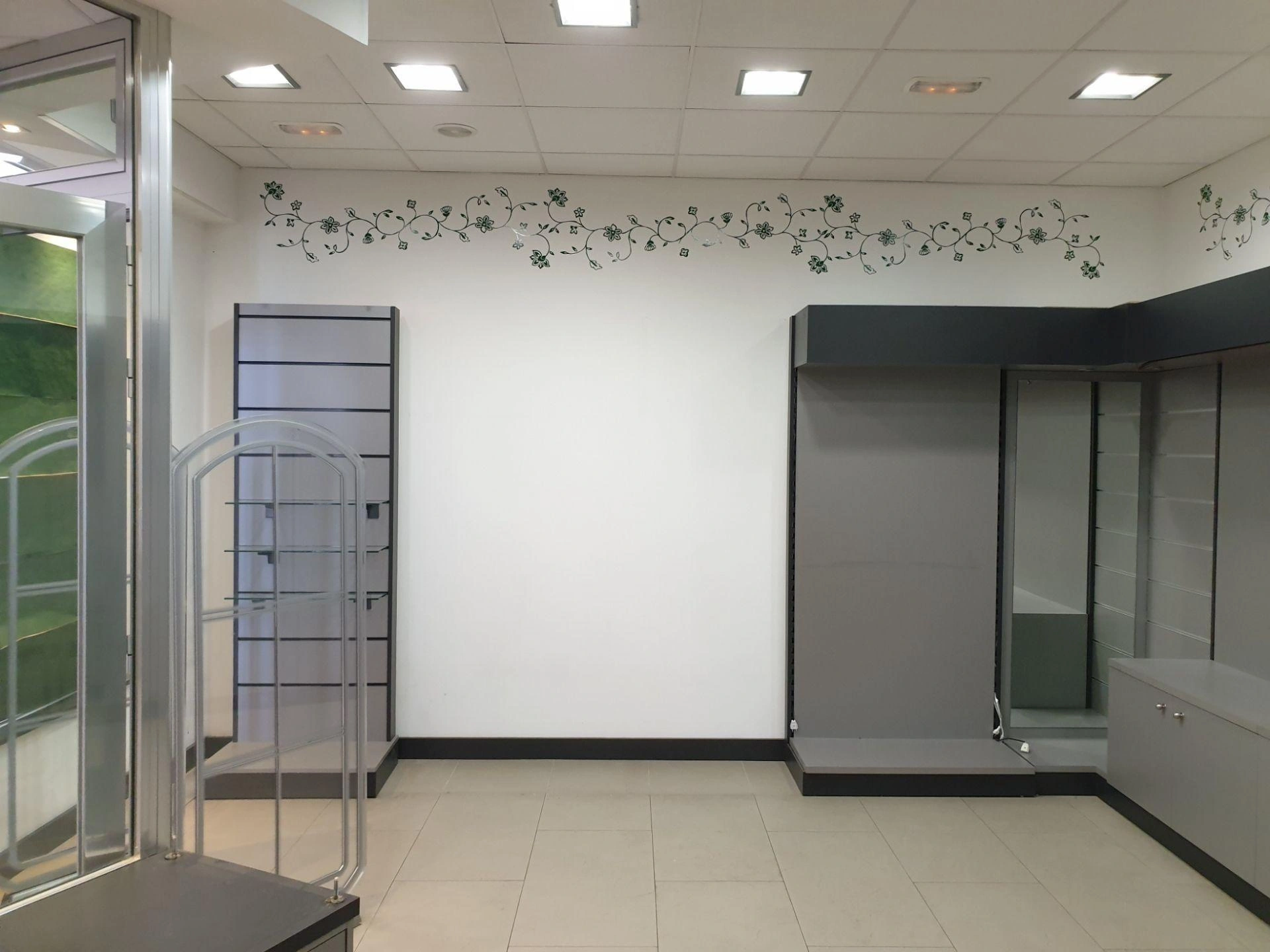Local comercial en venta en Pedrezuela, Madrid