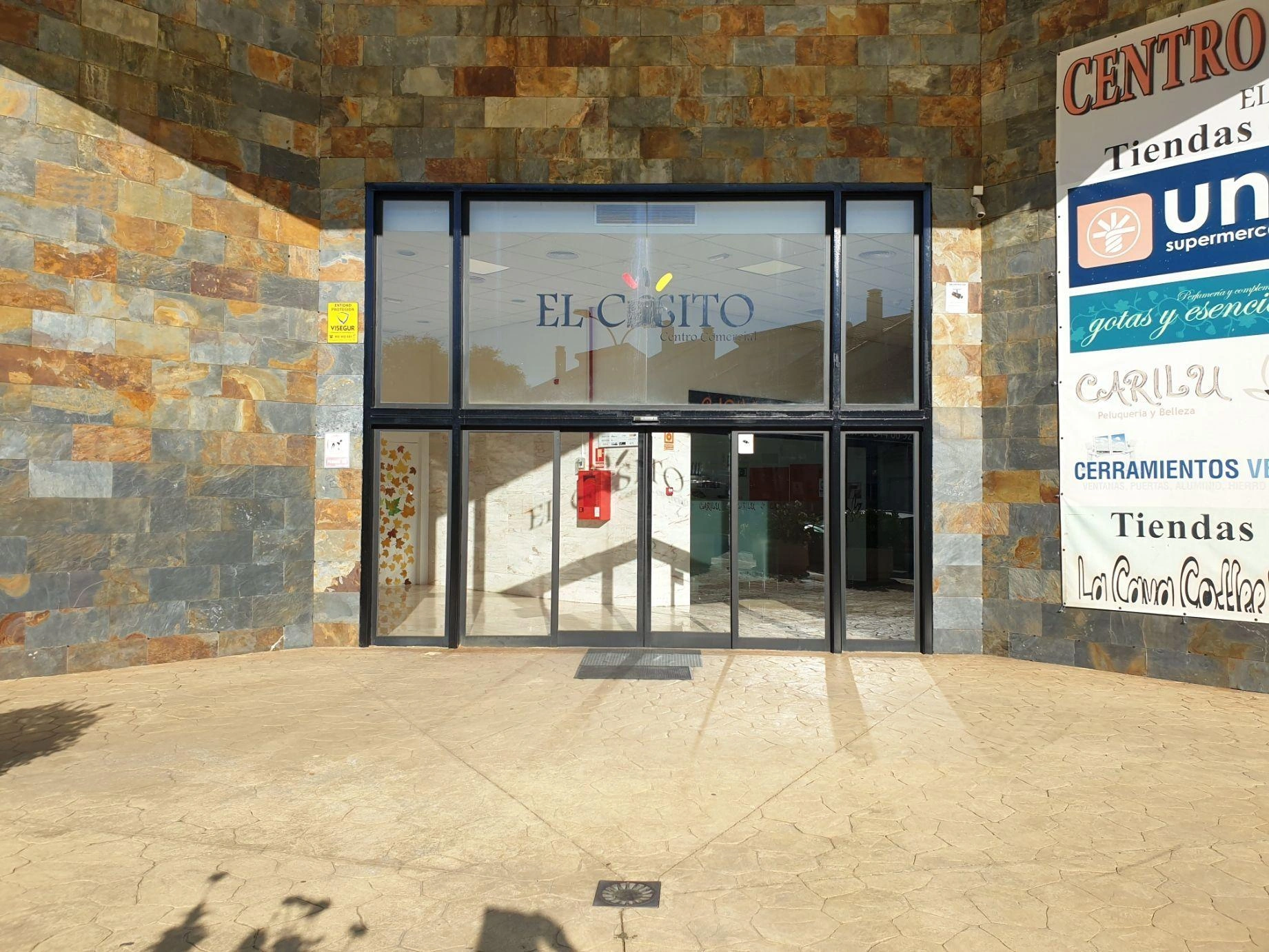 Local comercial en venta en Pedrezuela, Madrid