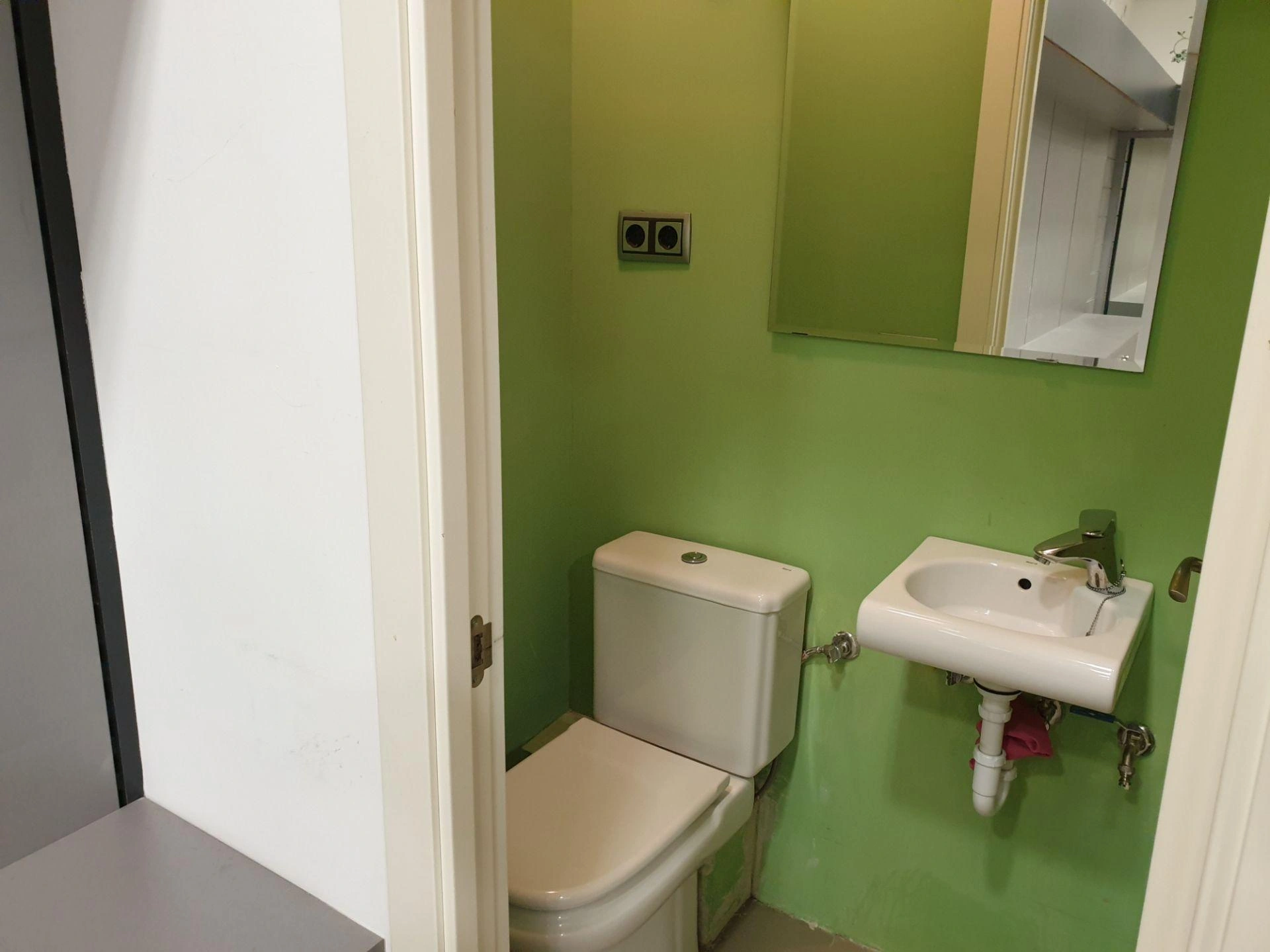 Local comercial en venta en Pedrezuela, Madrid
