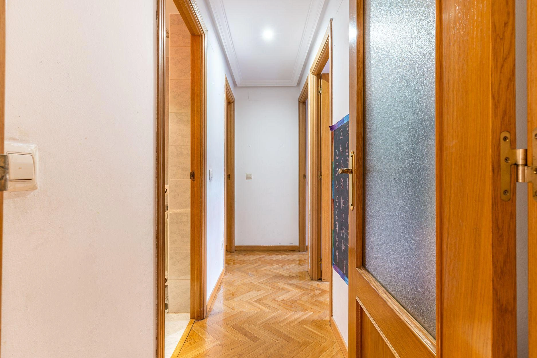 BAJO DE 3 DORMITORIOS CON PATIO PRIVATIVO DE 28M2, EN URBANIZACION CON PISCINA, PISTA DEPORTIVA Y ZONA DE JUEGOS INFANTILES