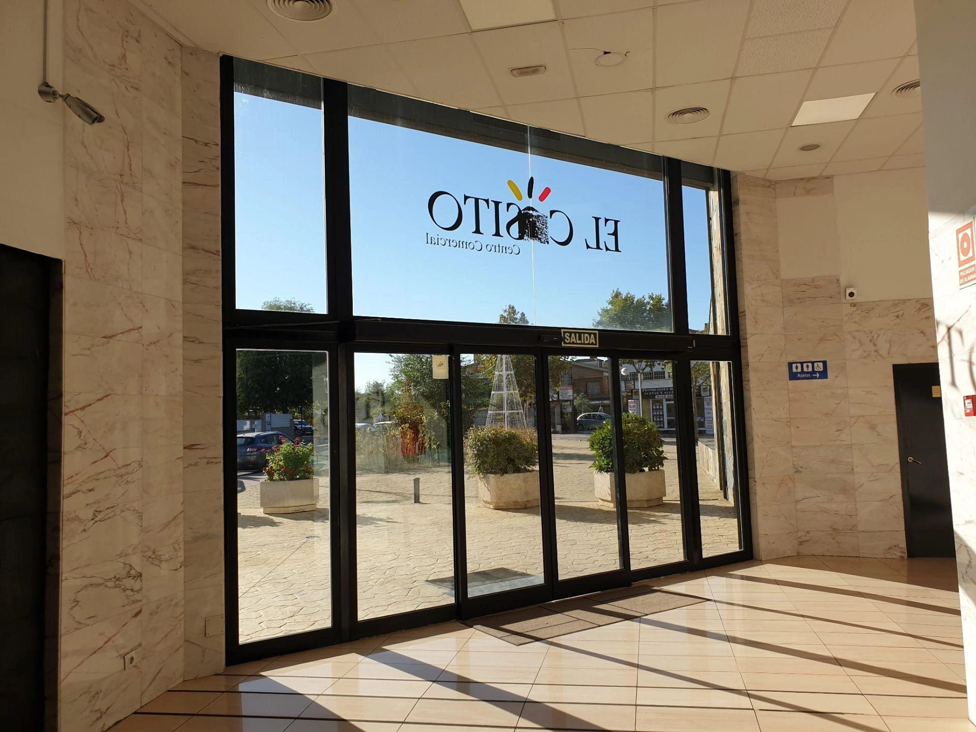 Local comercial en venta en Pedrezuela, Madrid