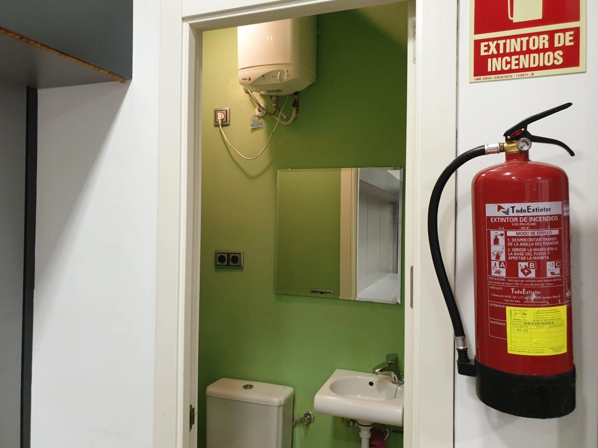 Local comercial en venta en Pedrezuela, Madrid