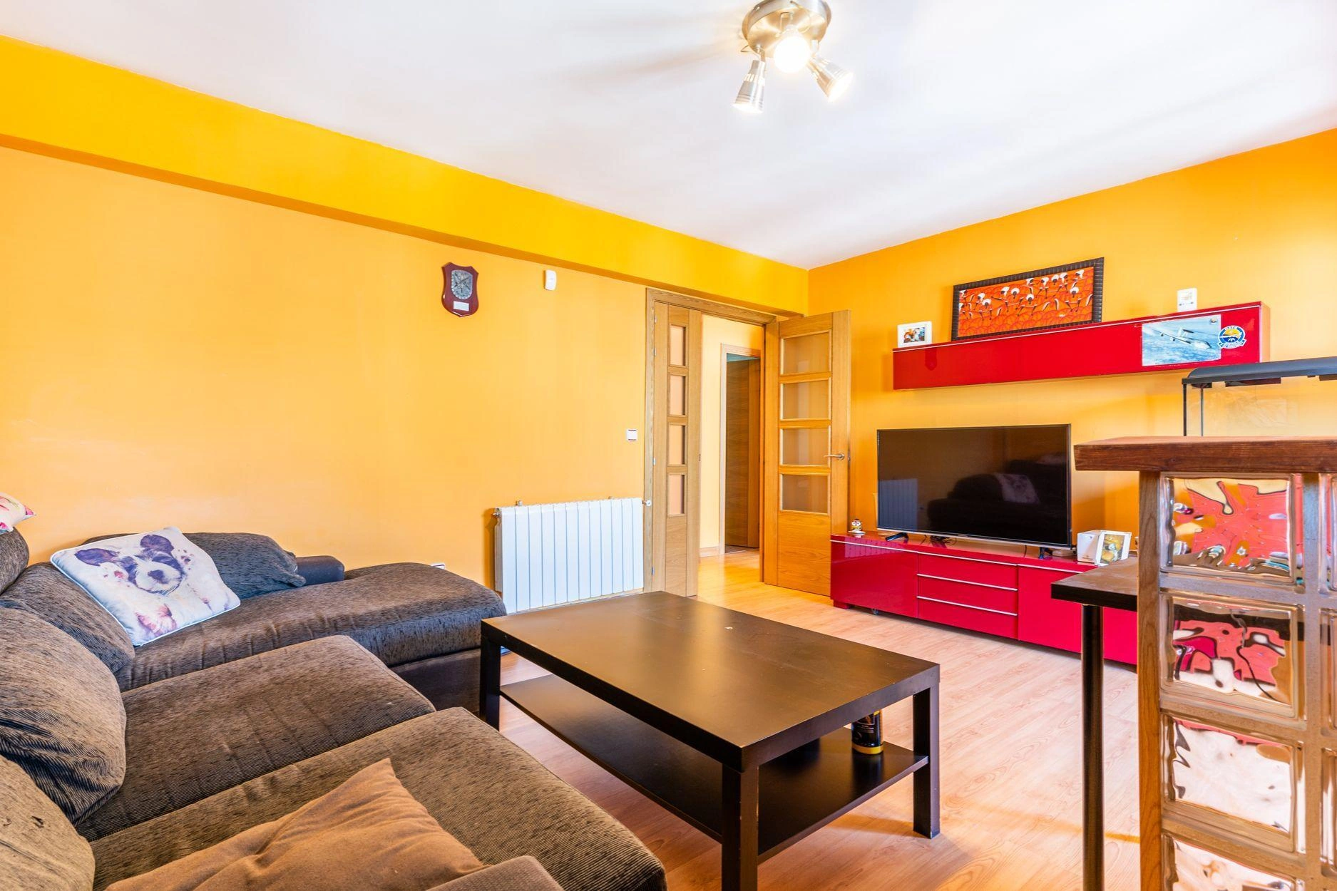 Apartamento en venta de 2 dormitorios en Coslada-Barrio de la Estación