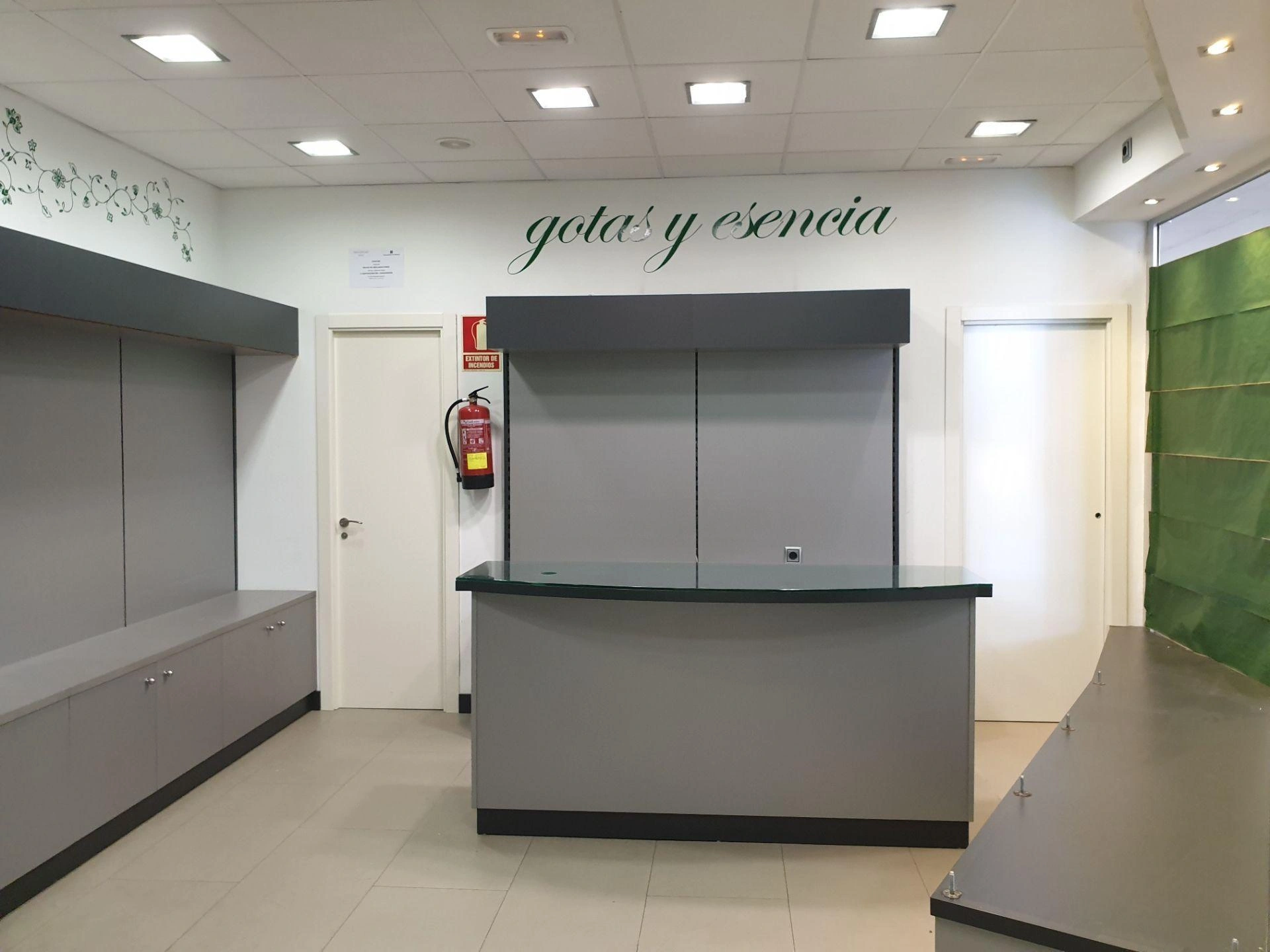 Local comercial en venta en Pedrezuela, Madrid