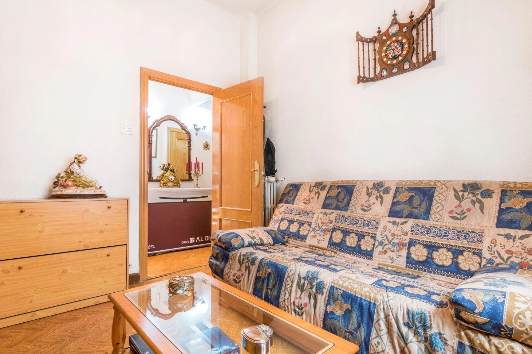 Bajo exterior, 4 dormitorios, 2 baños, trastero y garaje