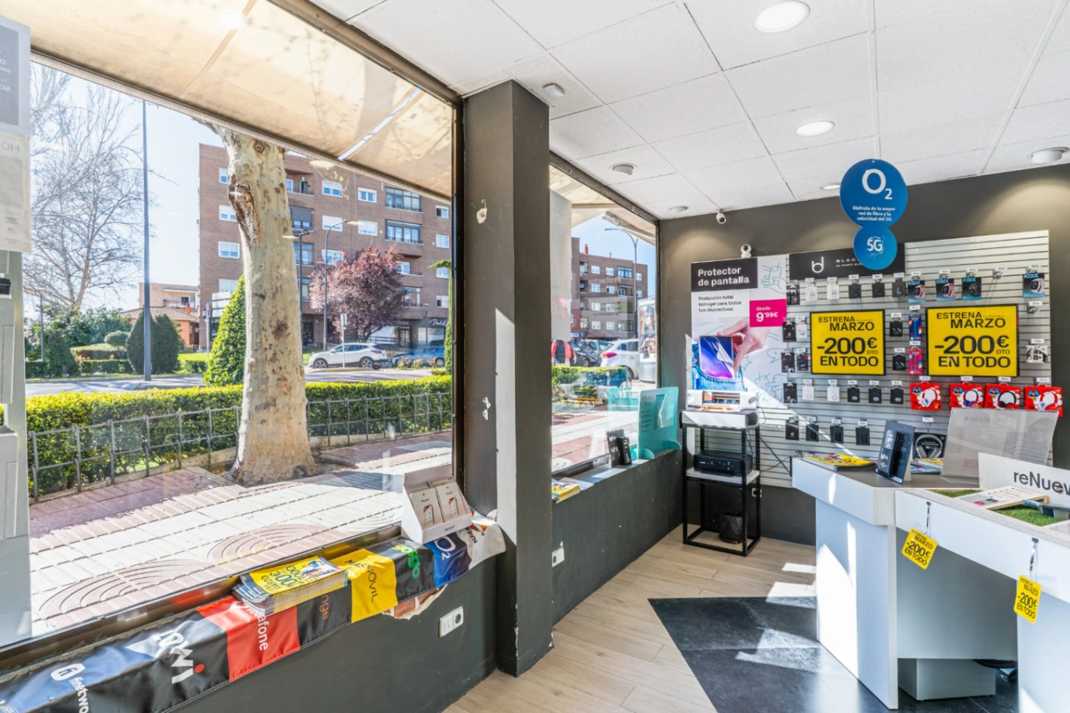 Local comercial en rentabilidad en Zoco Las Pirámides, San Sebastián de los Reyes