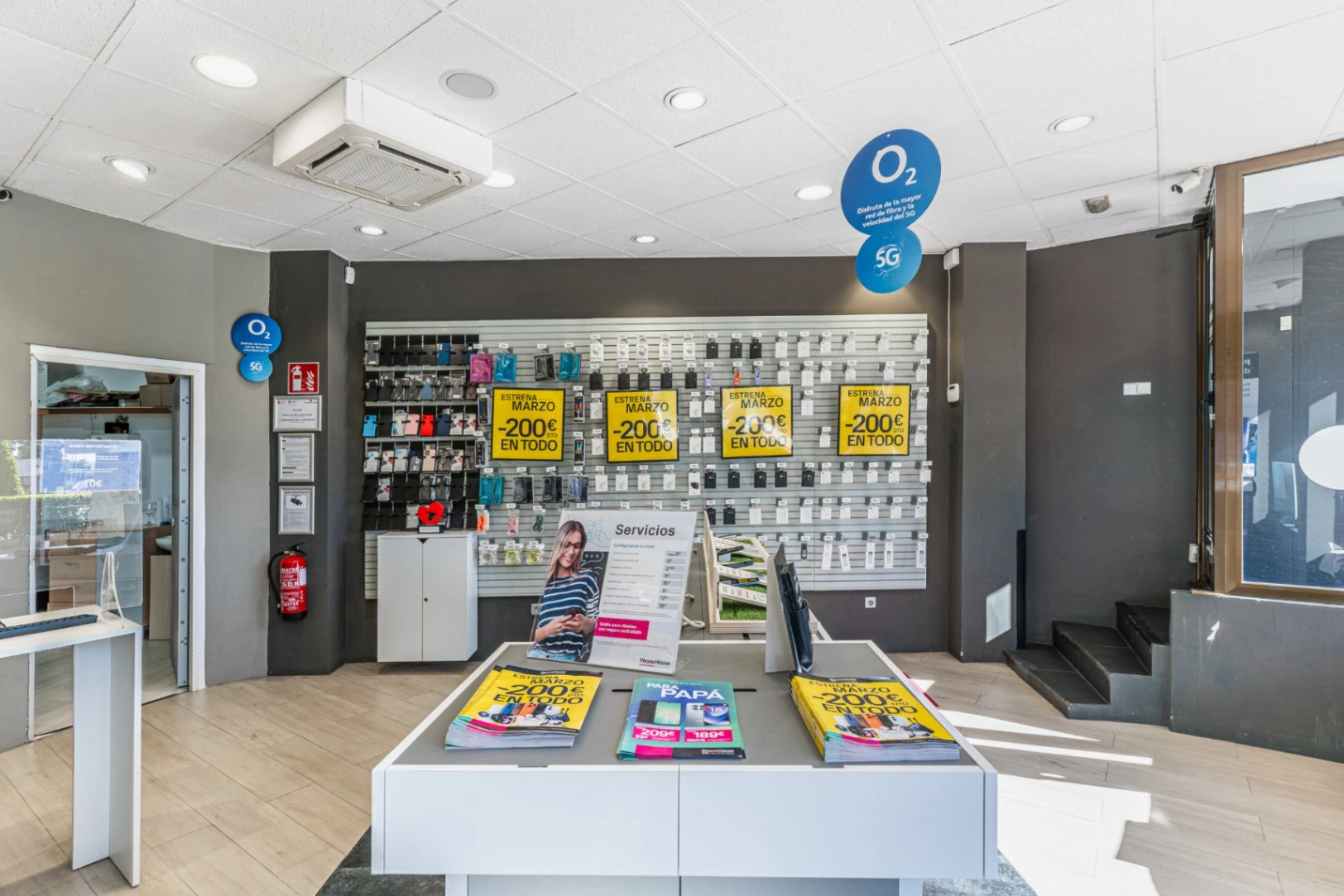 Local comercial en rentabilidad en Zoco Las Pirámides, San Sebastián de los Reyes